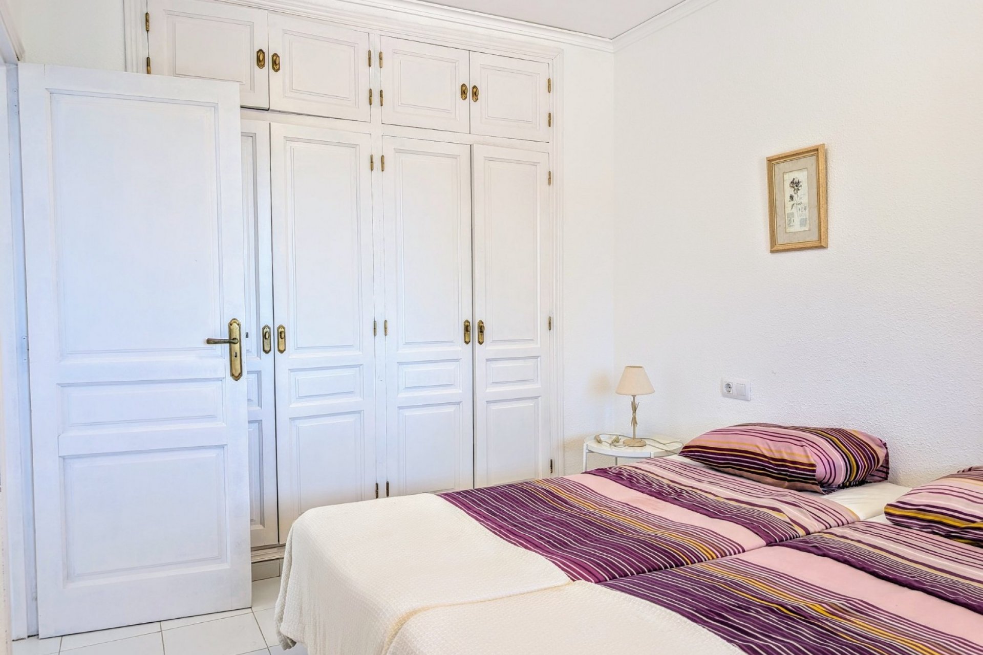 Herverkoop - Geschakelde woning -
Moraira - Benimeit