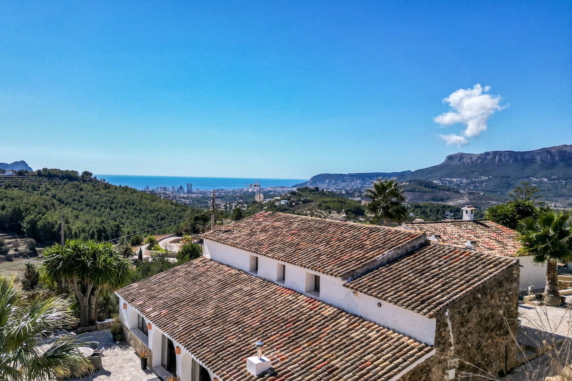 Herverkoop - Villa -
Benissa - Partida Llenes