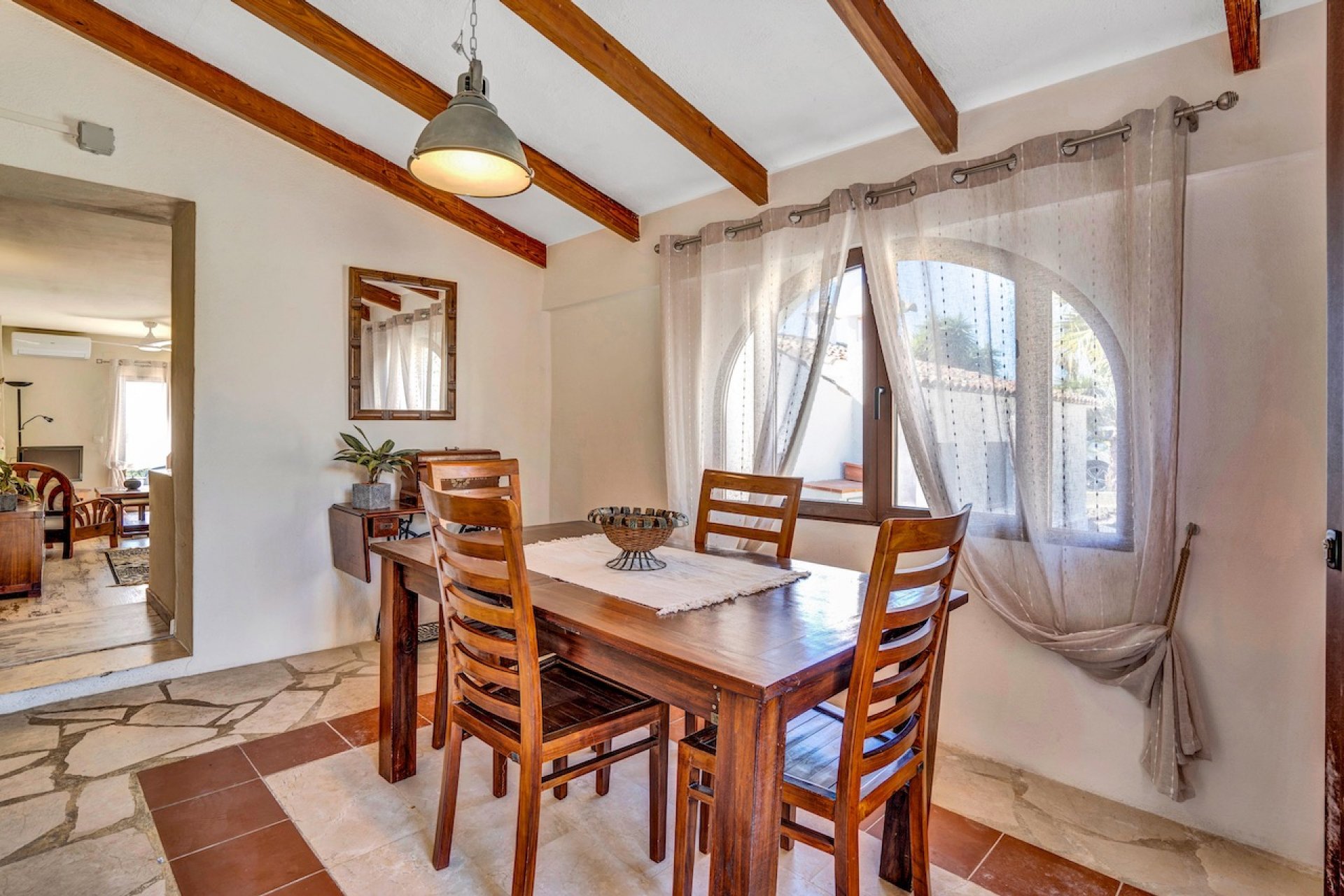 Herverkoop - Villa -
Benissa - Partida Llenes