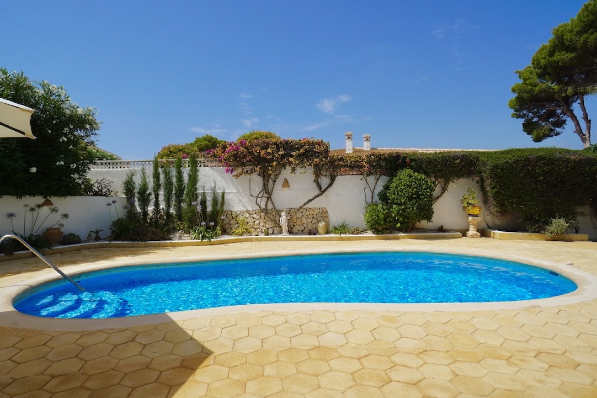 Herverkoop - Villa -
Benissa - Punta Estrella