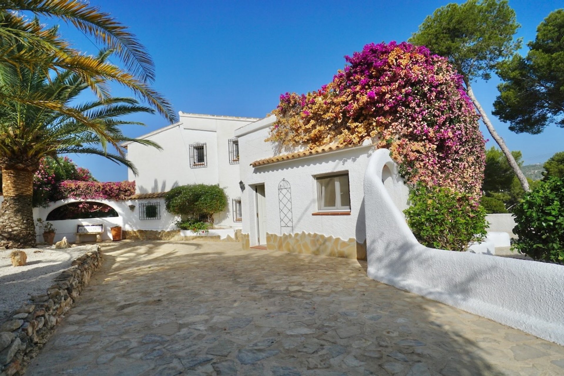 Herverkoop - Villa -
Benissa - Punta Estrella