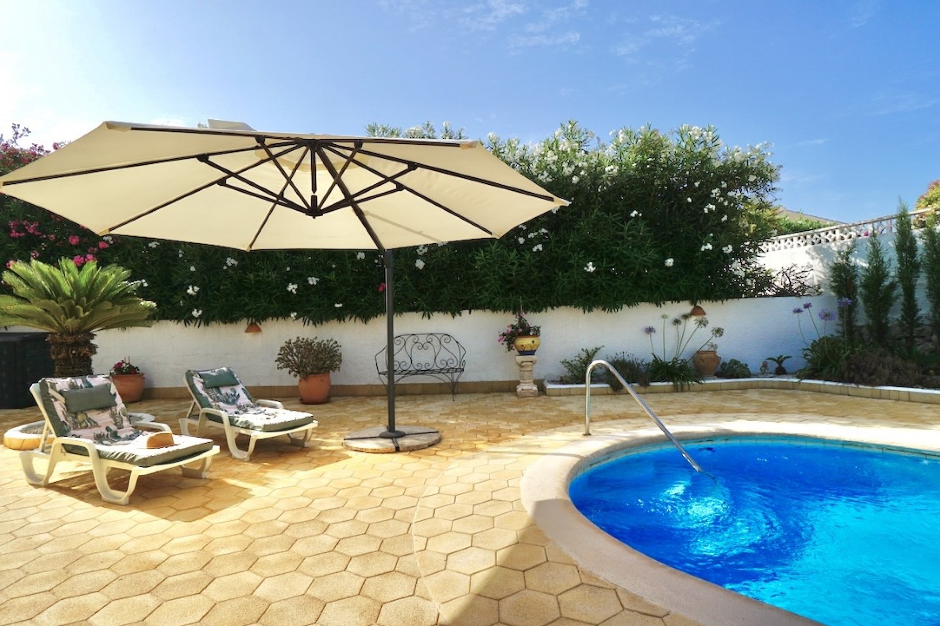 Herverkoop - Villa -
Benissa - Punta Estrella