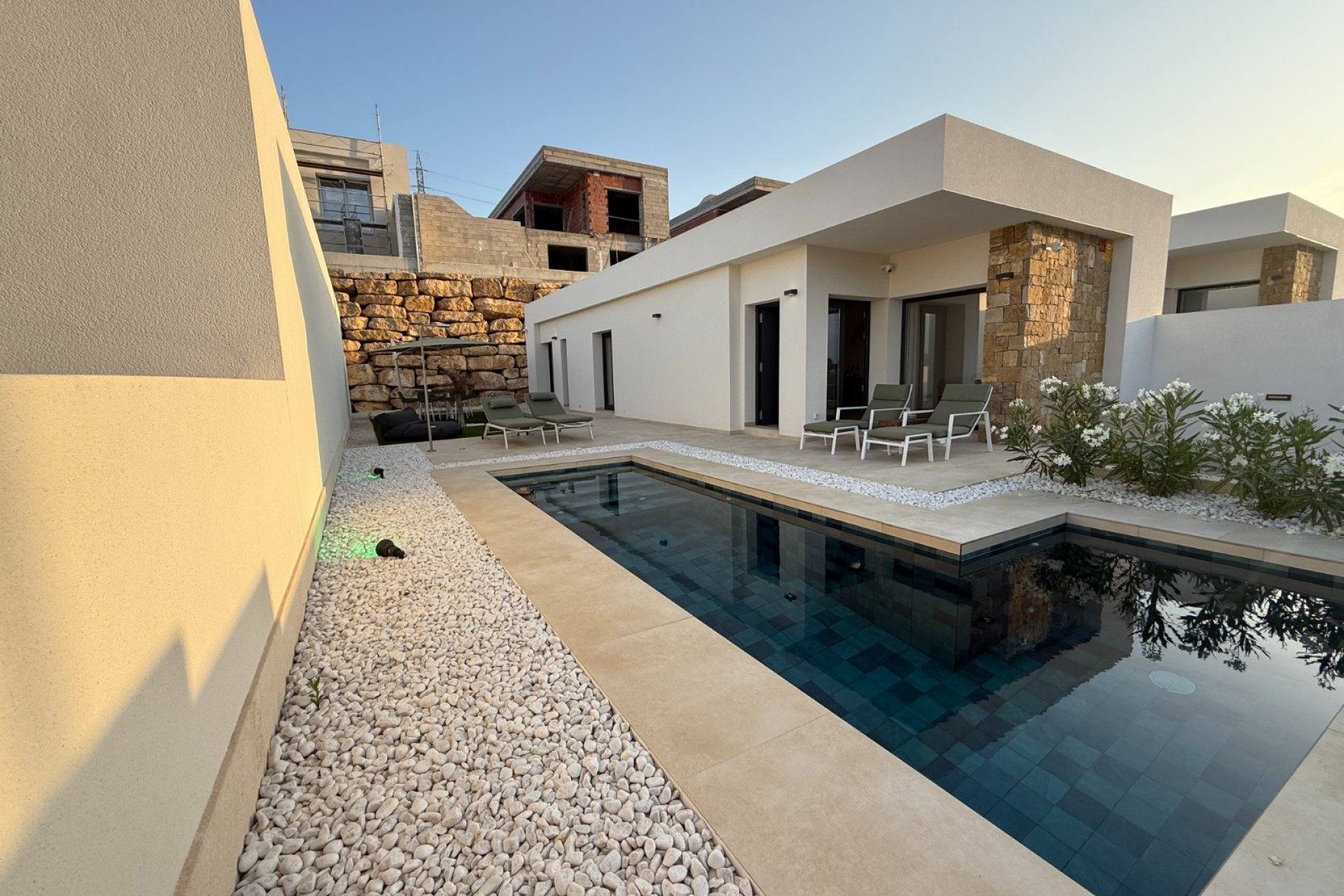 Herverkoop - Villa -
Finestrat