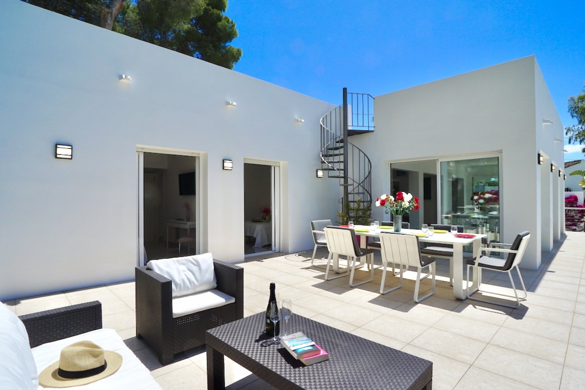Herverkoop - Villa -
Moraira - Arnella