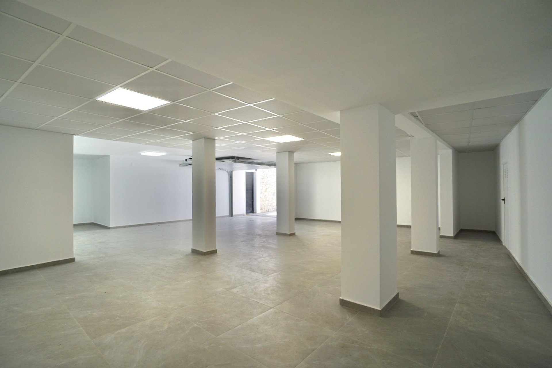 Herverkoop - Villa -
Moraira - Benimeit