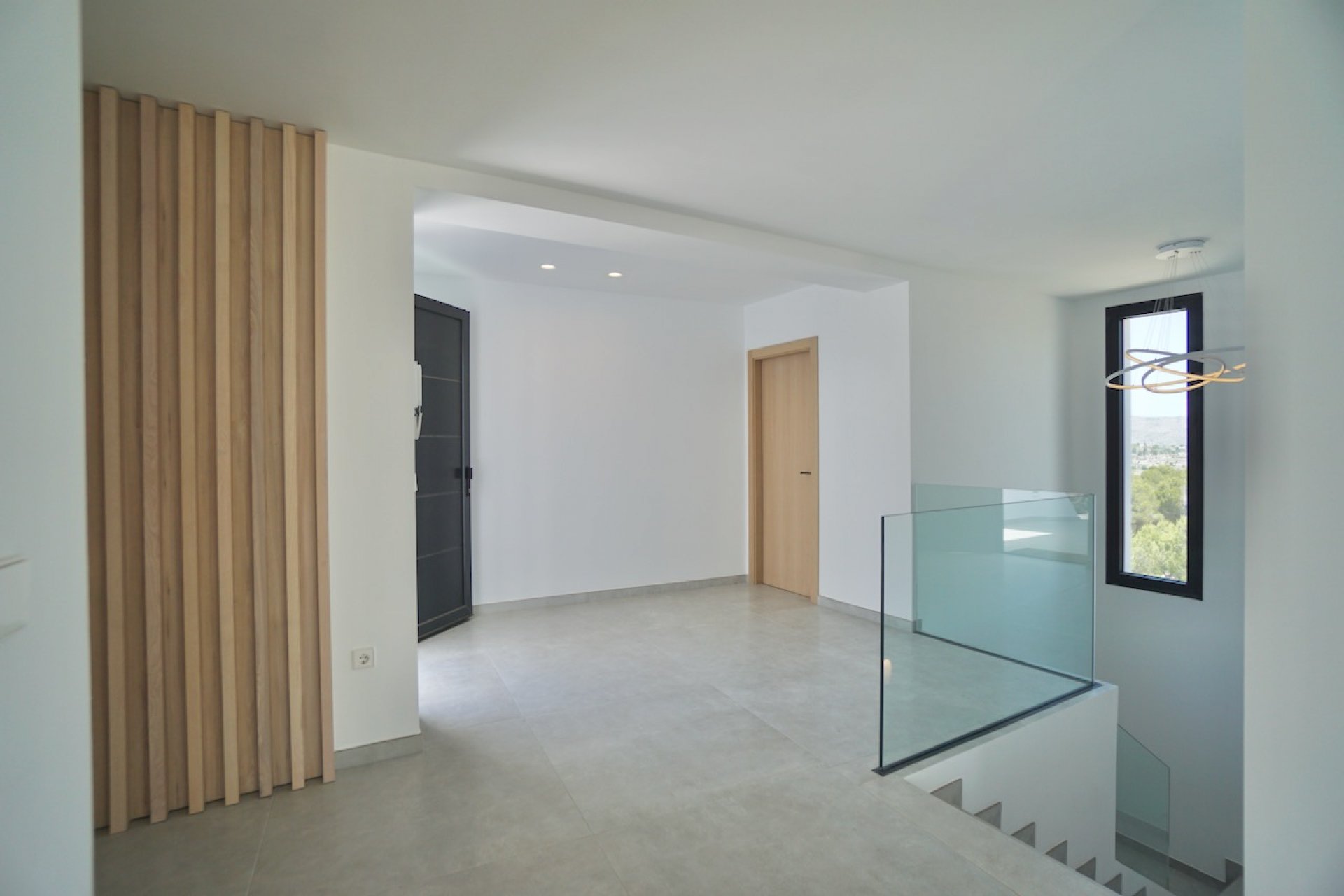 Herverkoop - Villa -
Moraira - Benimeit