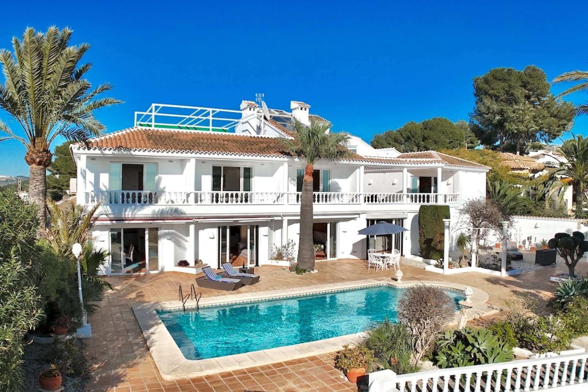 Herverkoop - Villa -
Moraira - Costera del Mar