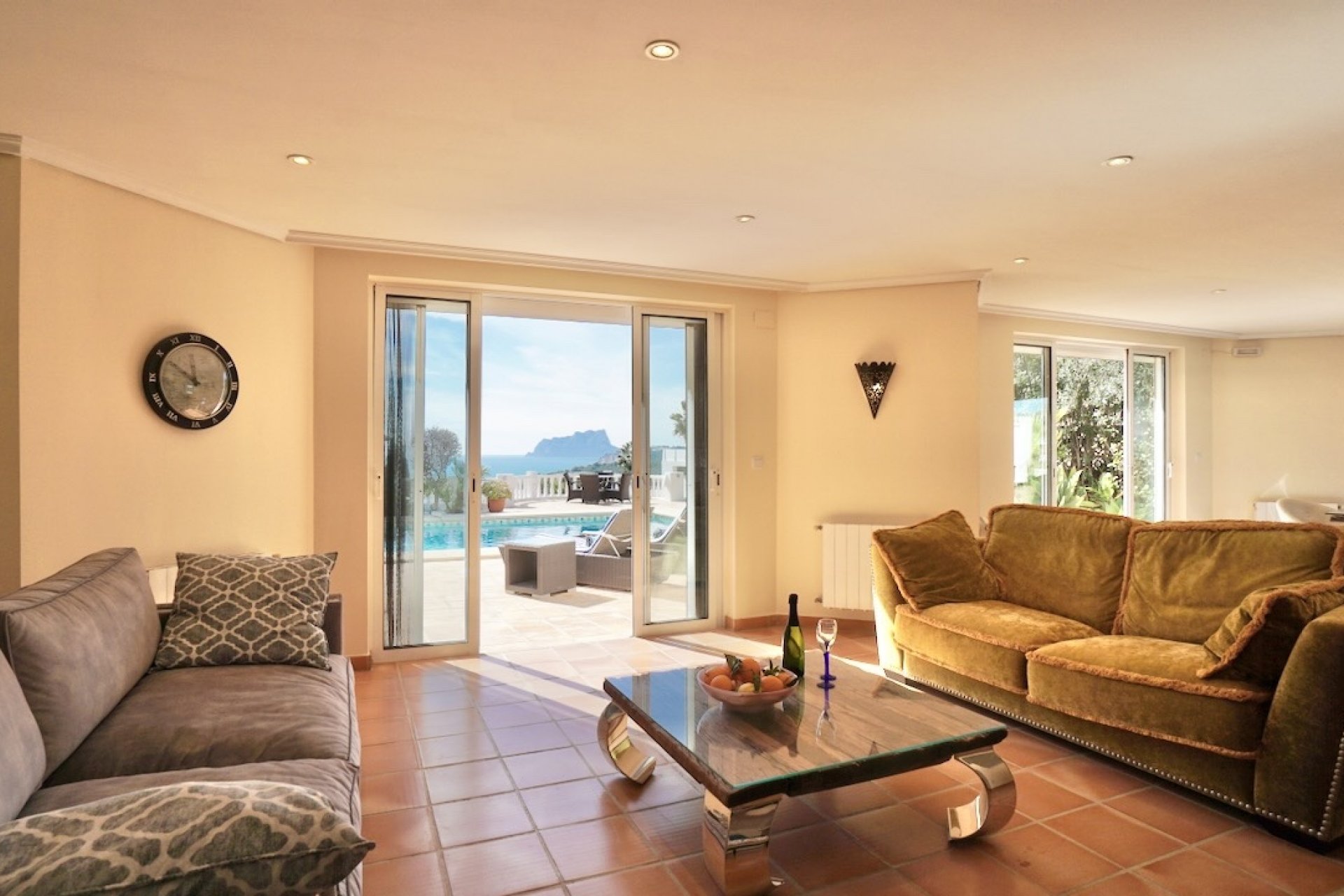 Herverkoop - Villa -
Moraira - Costera del Mar