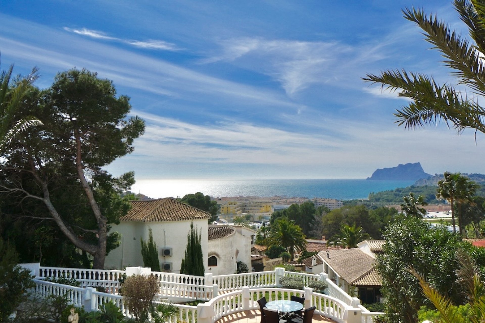 Herverkoop - Villa -
Moraira - Costera del Mar