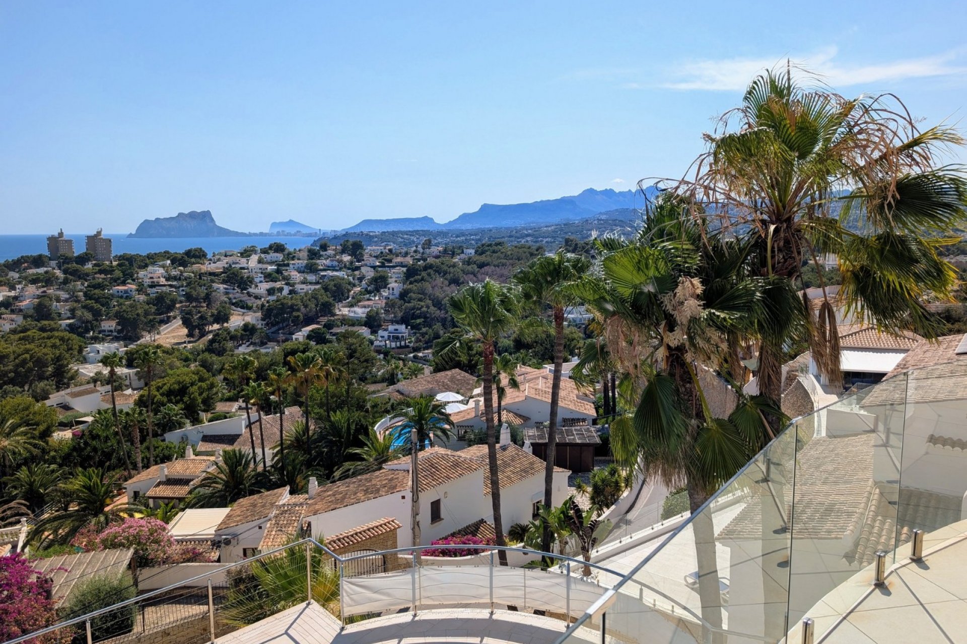 Herverkoop - Villa -
Moraira - El Portet
