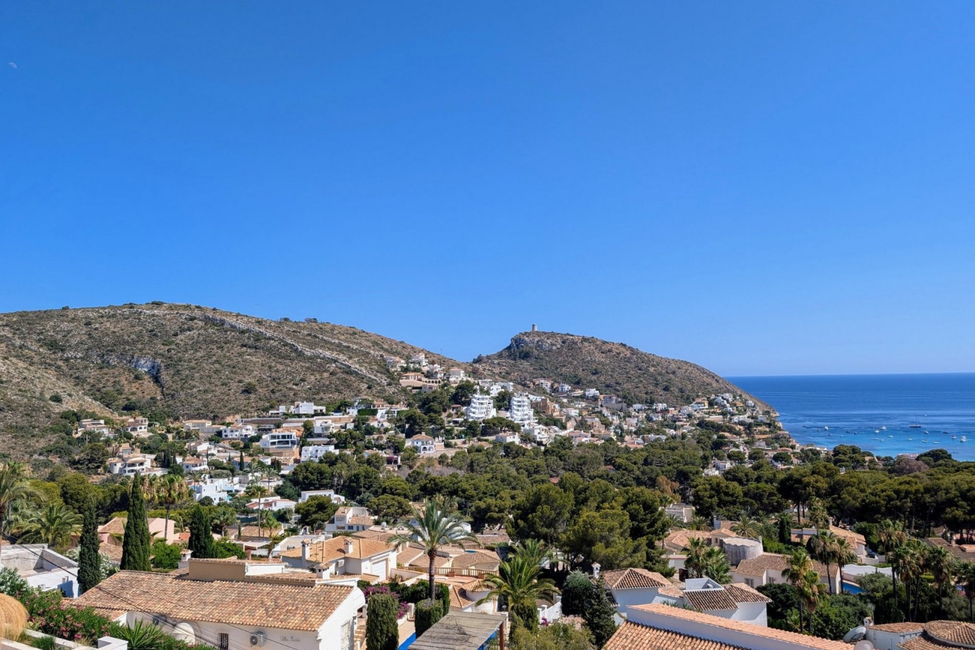 Herverkoop - Villa -
Moraira - El Portet