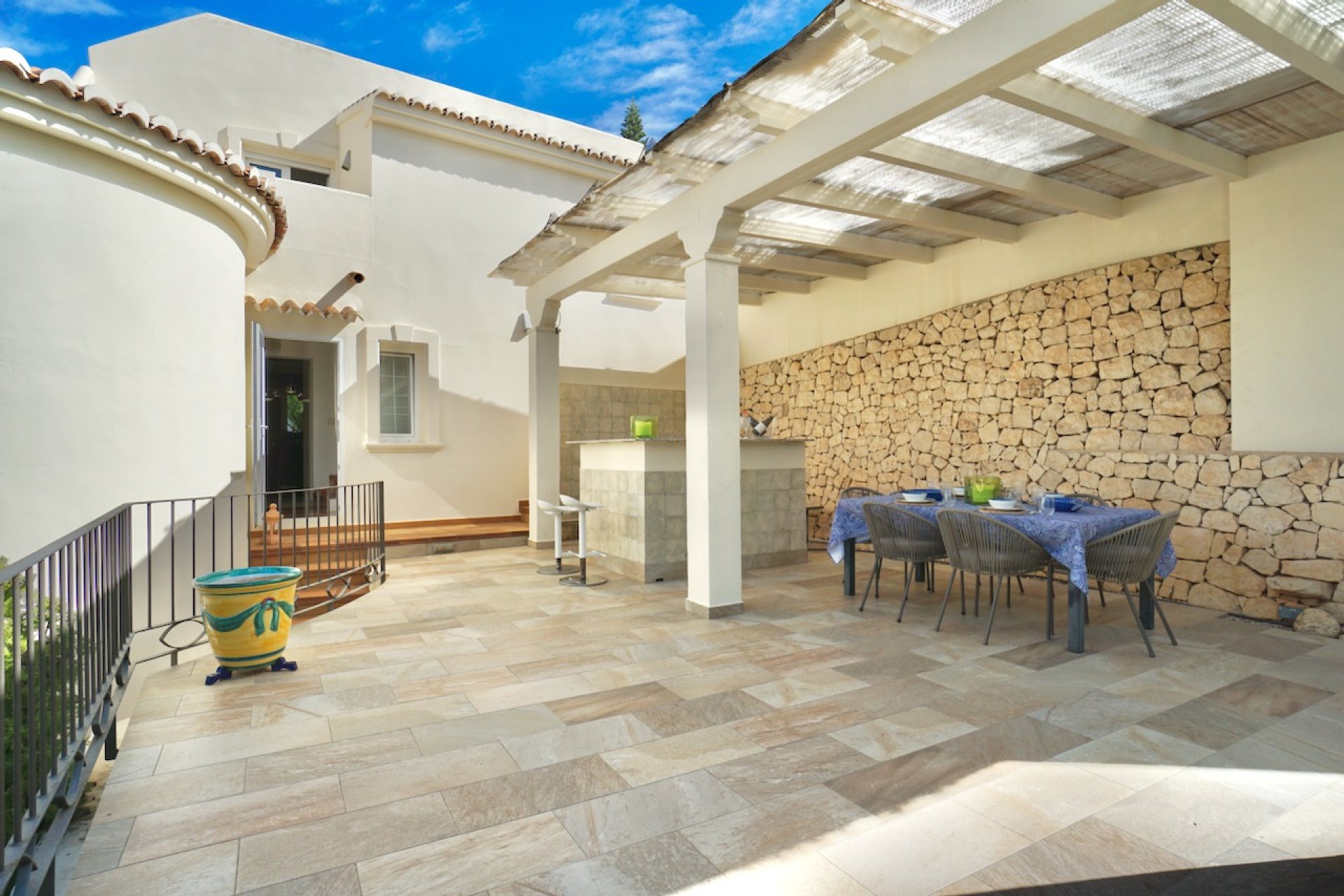Herverkoop - Villa -
Moraira - El Portet