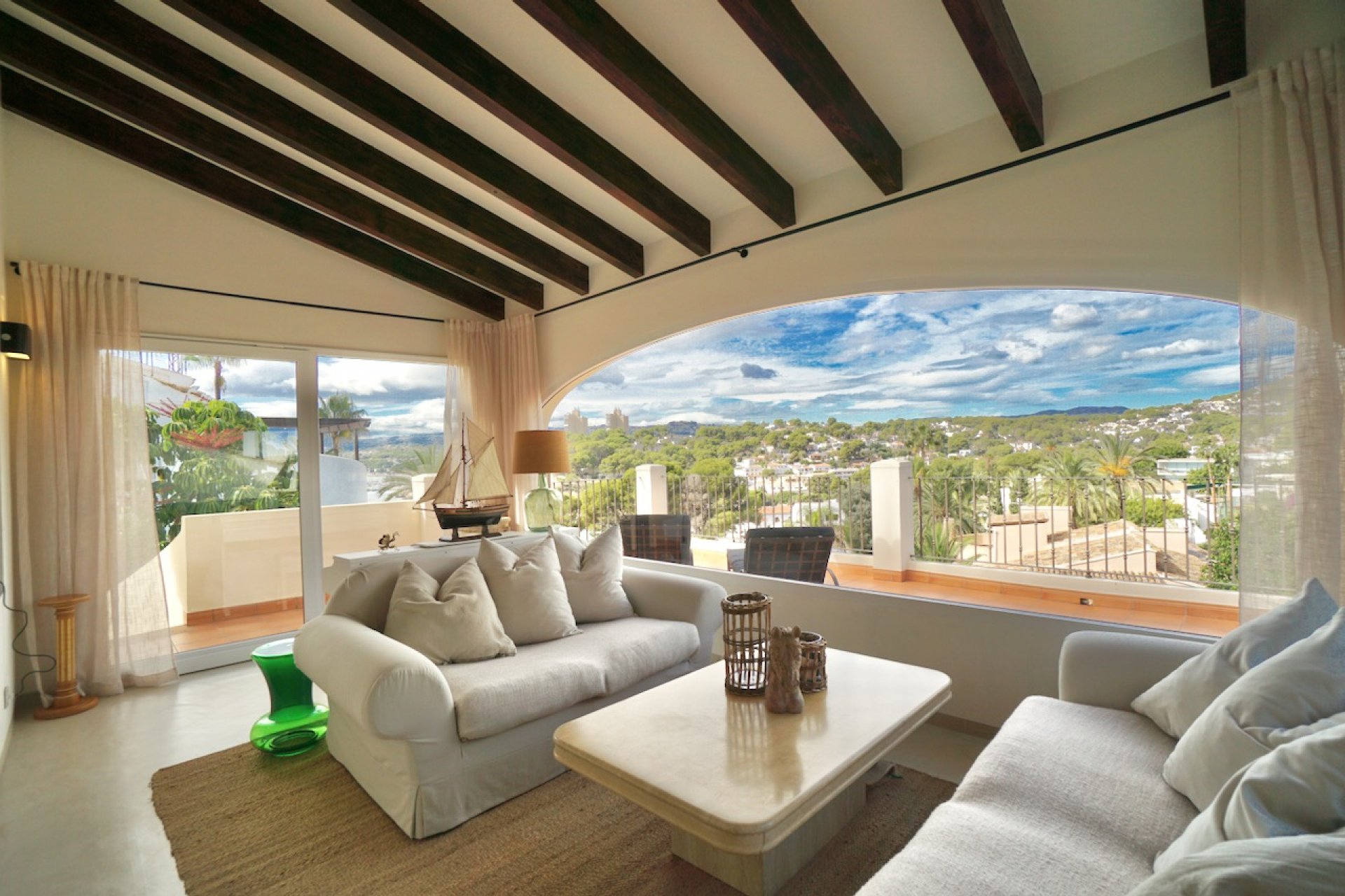 Herverkoop - Villa -
Moraira - El Portet