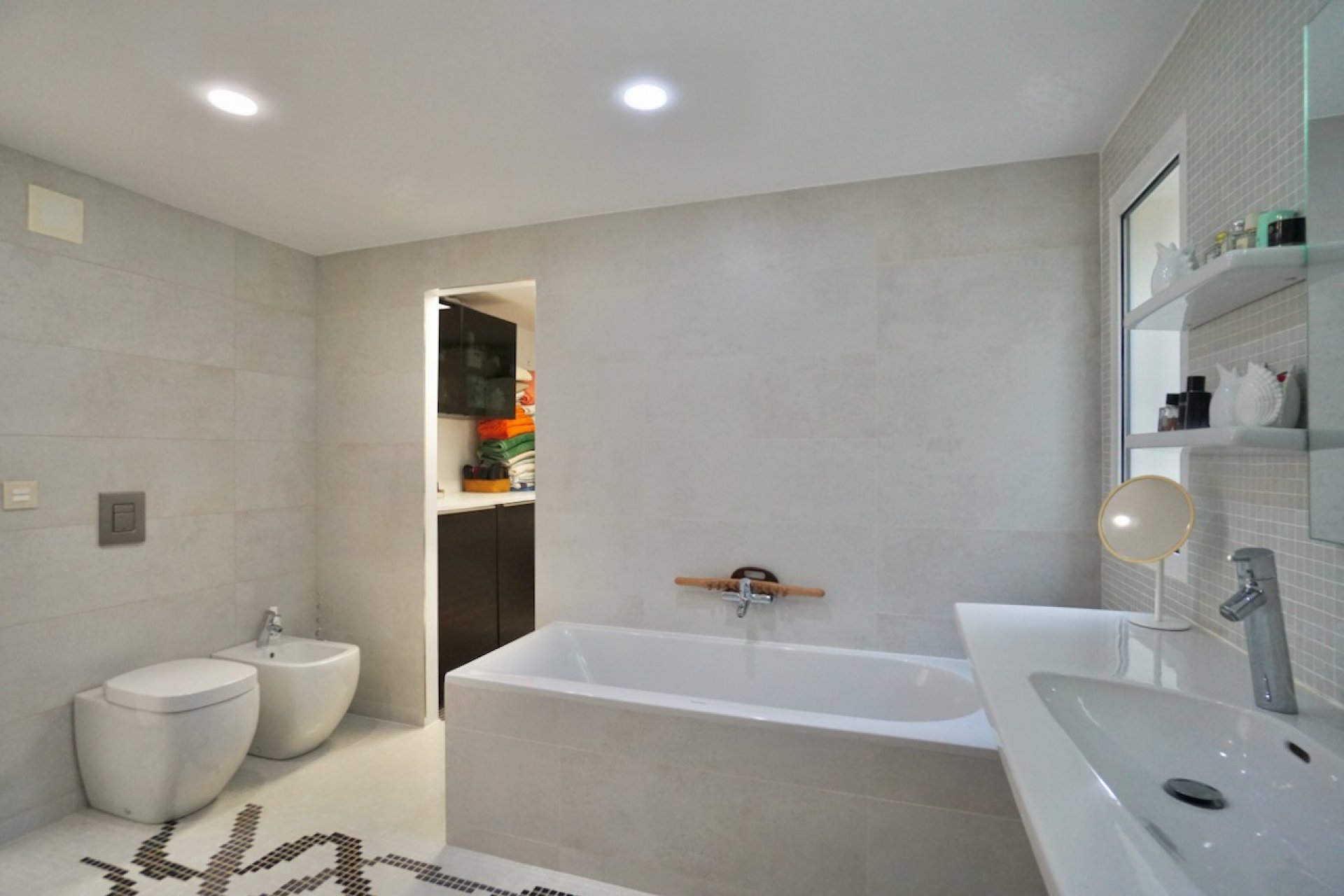 Herverkoop - Villa -
Moraira - El Portet