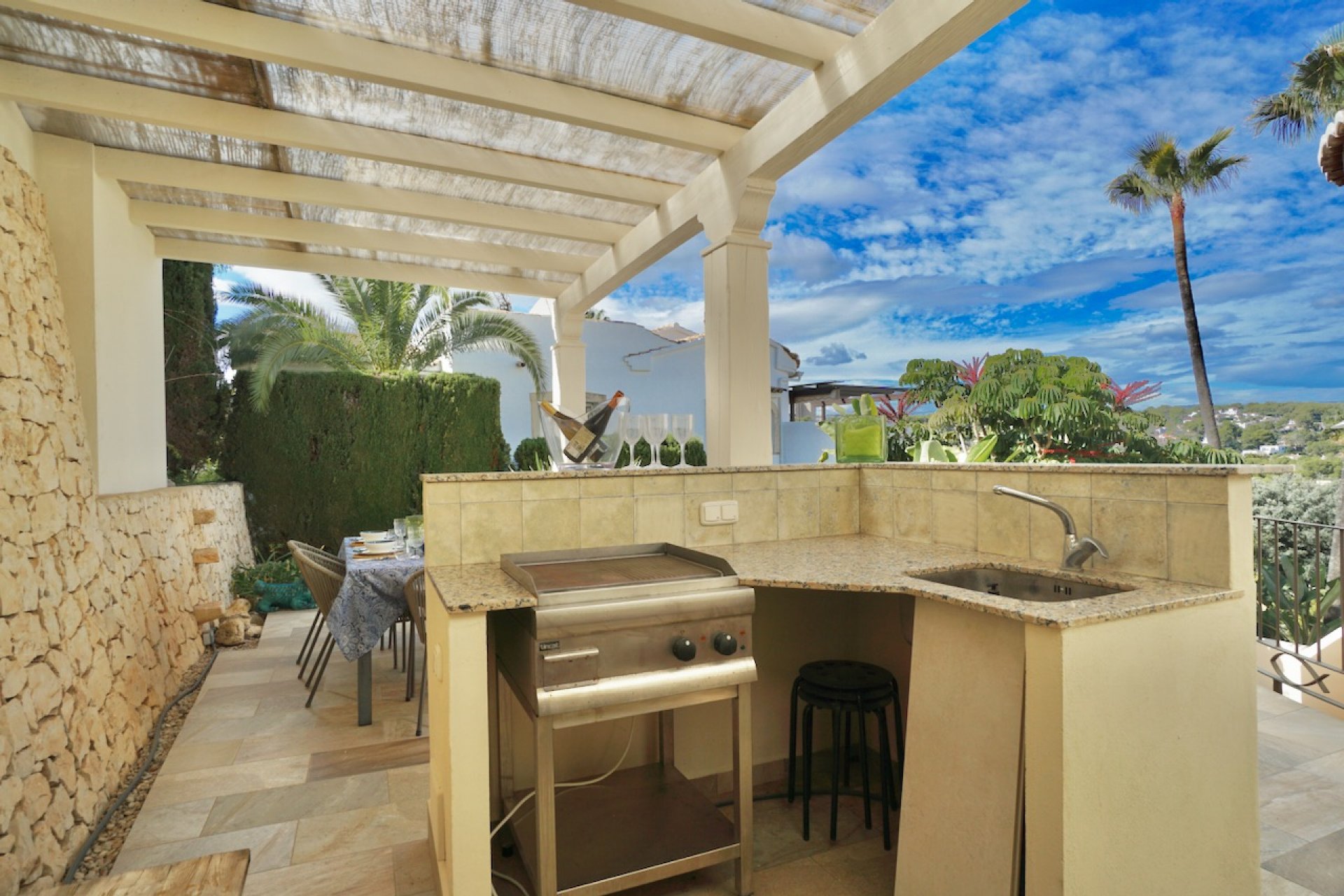 Herverkoop - Villa -
Moraira - El Portet