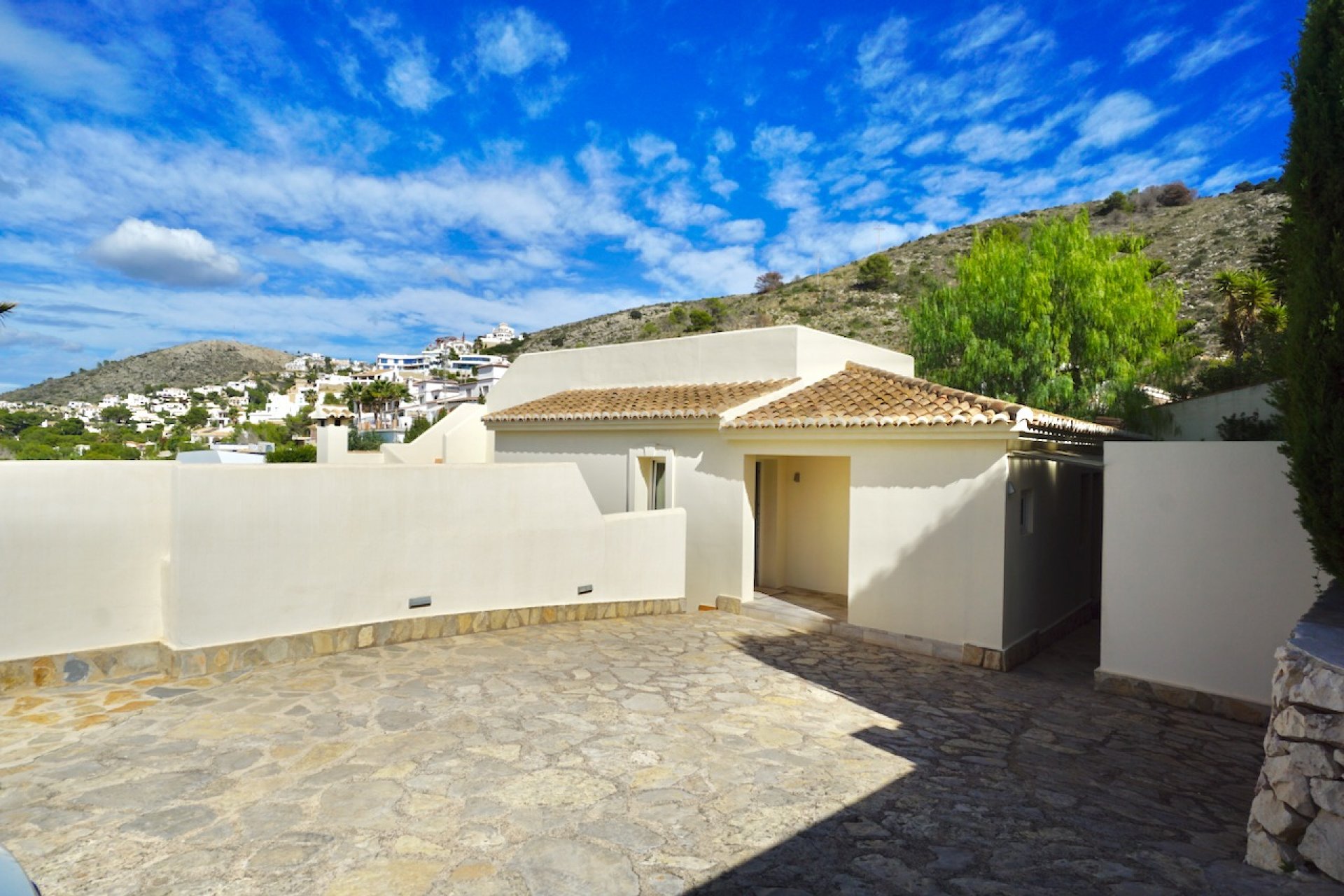 Herverkoop - Villa -
Moraira - El Portet