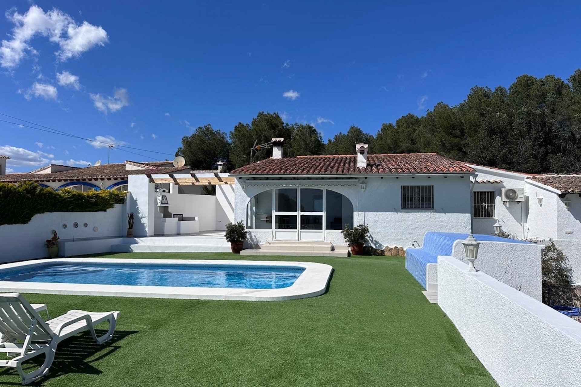 Herverkoop - Villa -
Moraira - La Sabatera