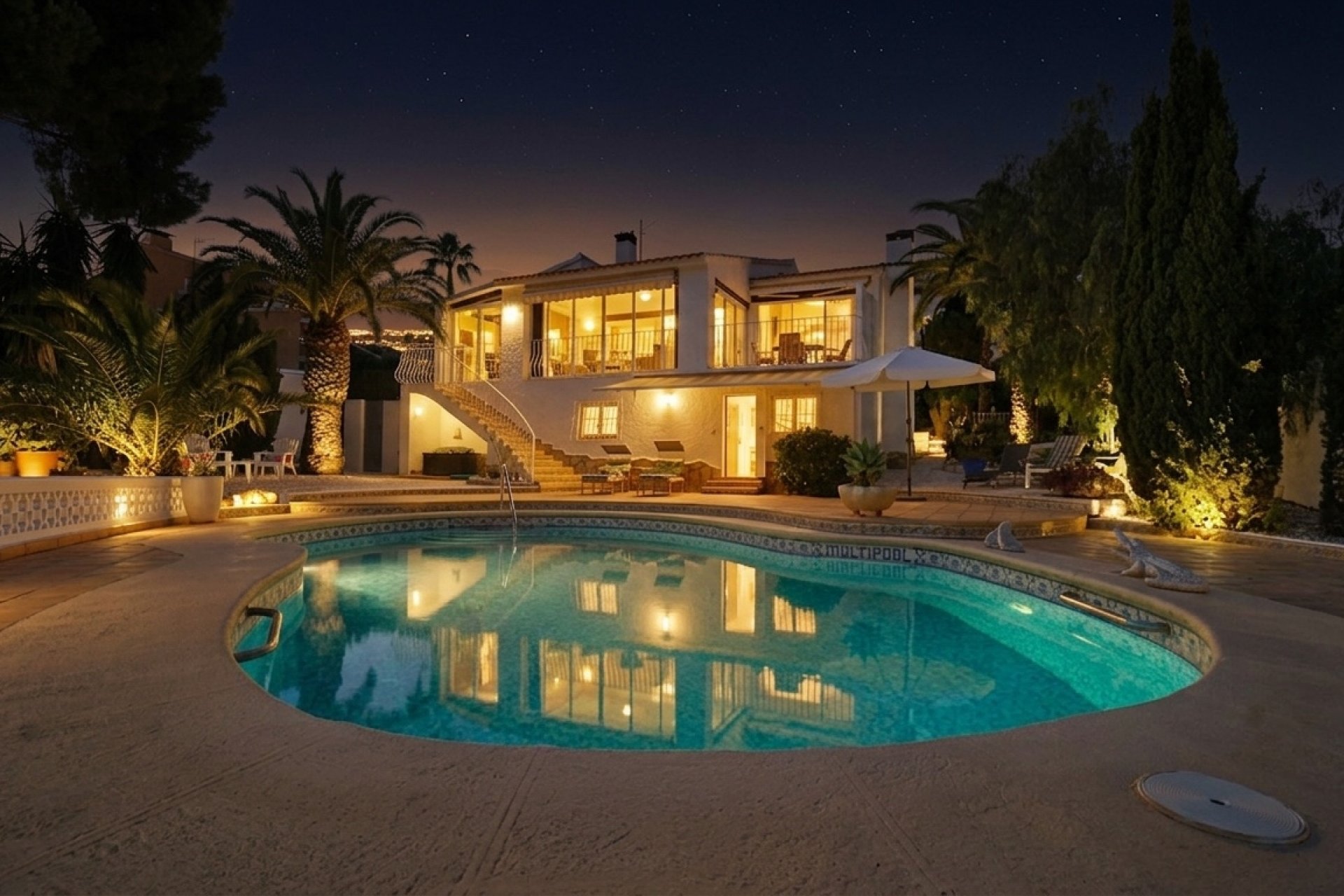 Herverkoop - Villa -
Moraira - Moravit