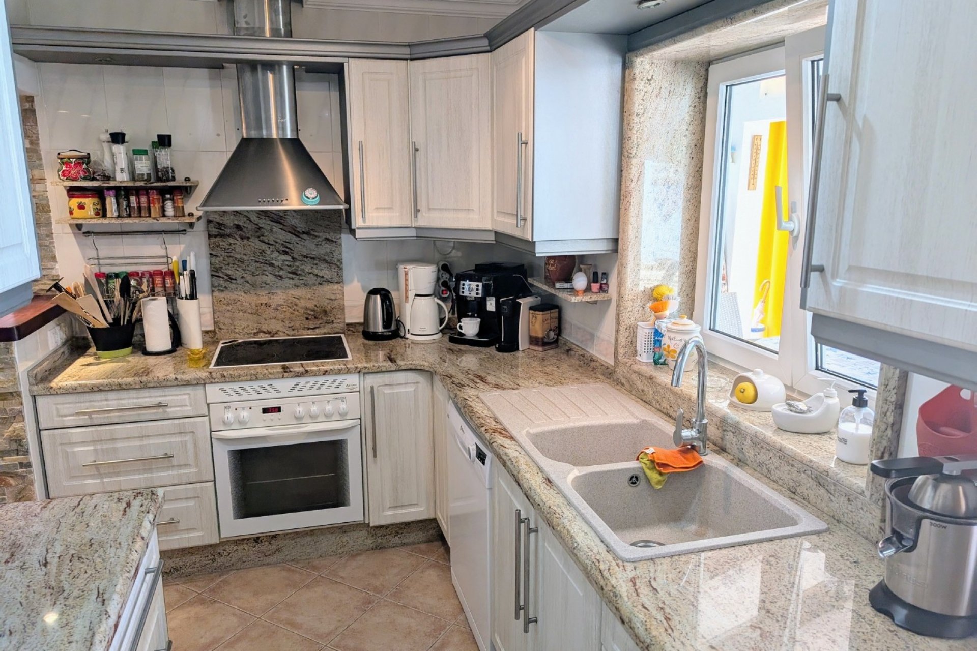 Herverkoop - Villa -
Moraira - Valle del Portet, Benitachell