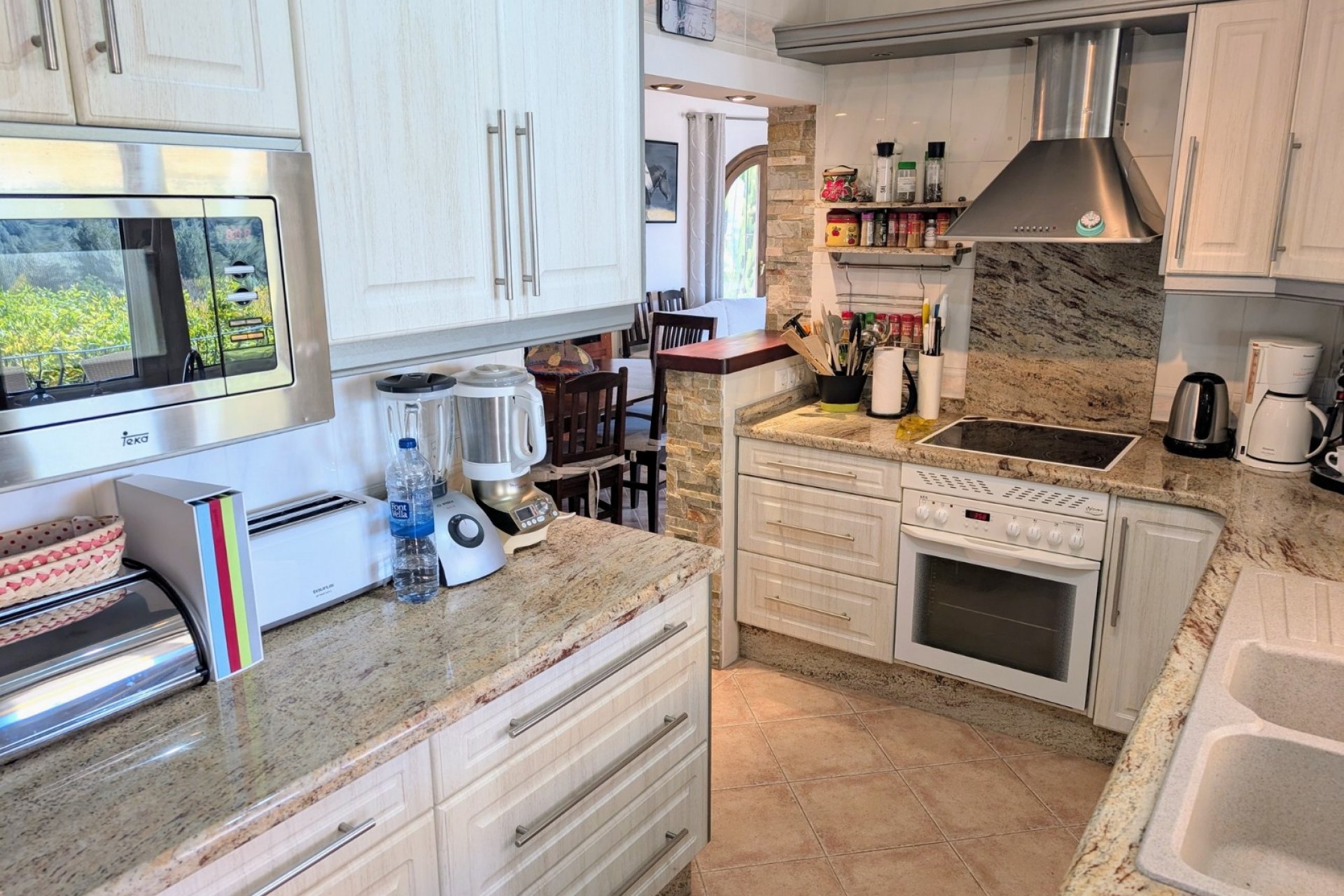 Herverkoop - Villa -
Moraira - Valle del Portet, Benitachell