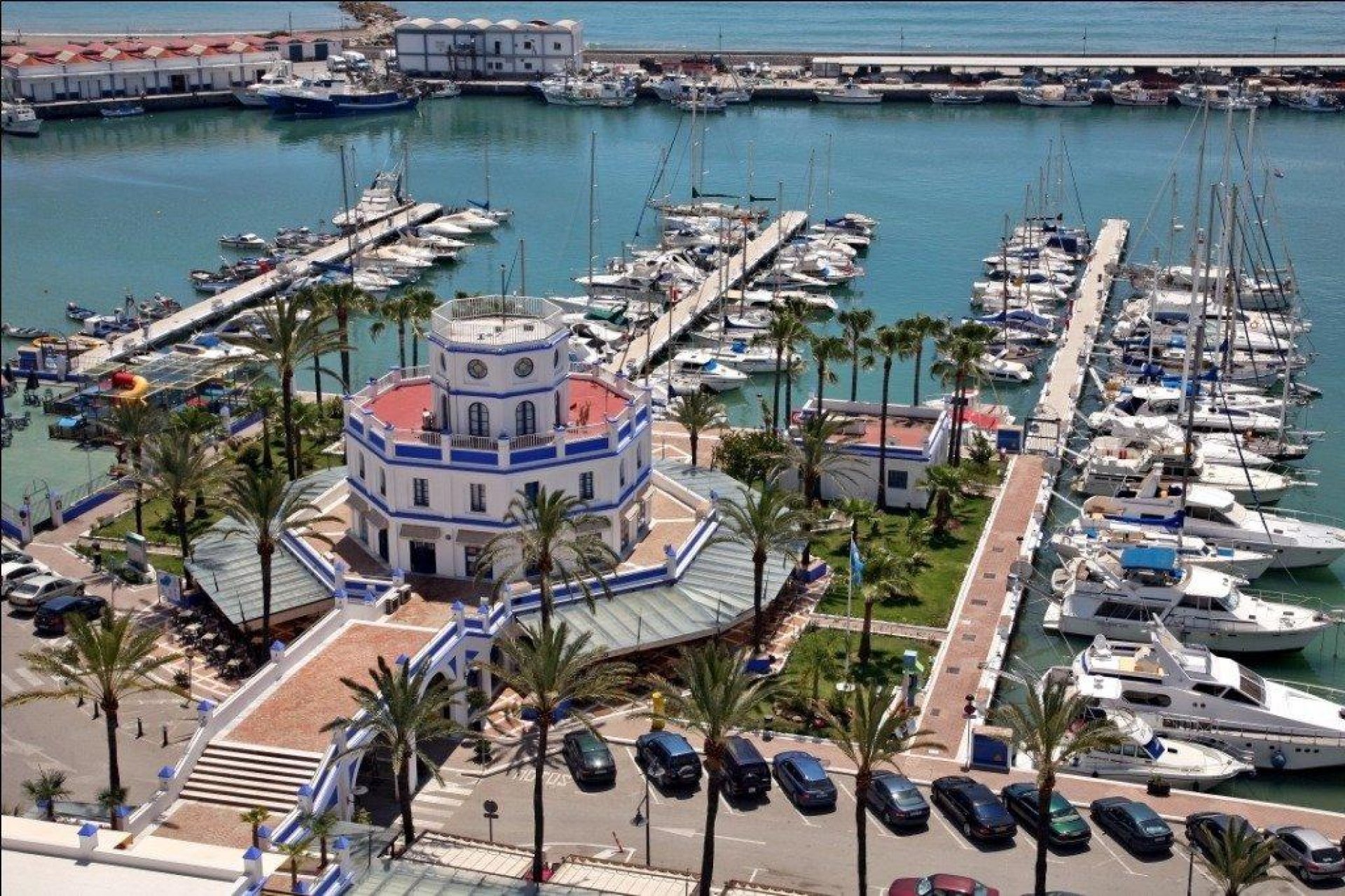 New Build - Apartment / flat -
Estepona - Estepona Golf