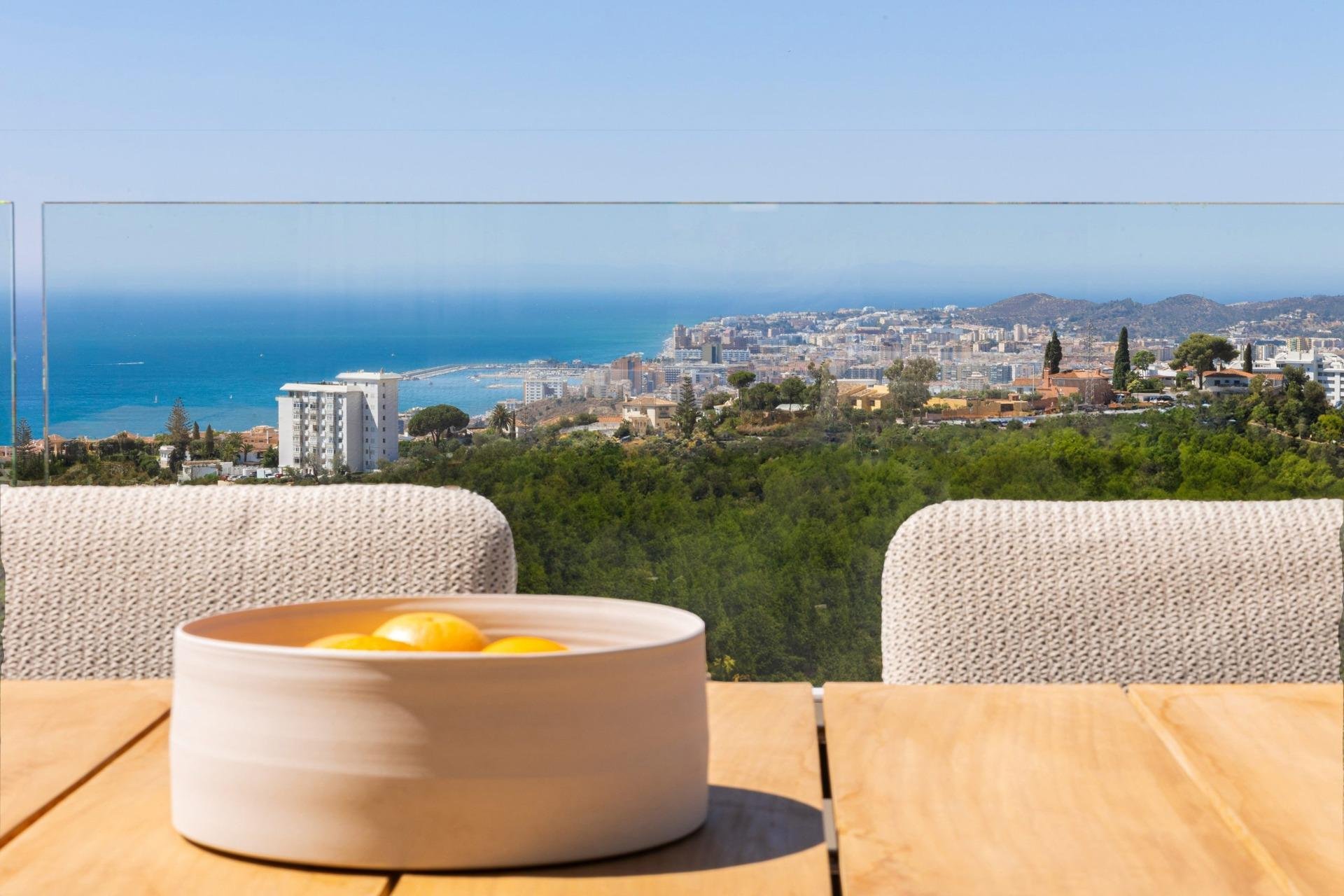 New Build - Apartment / flat -
Fuengirola - Higueron