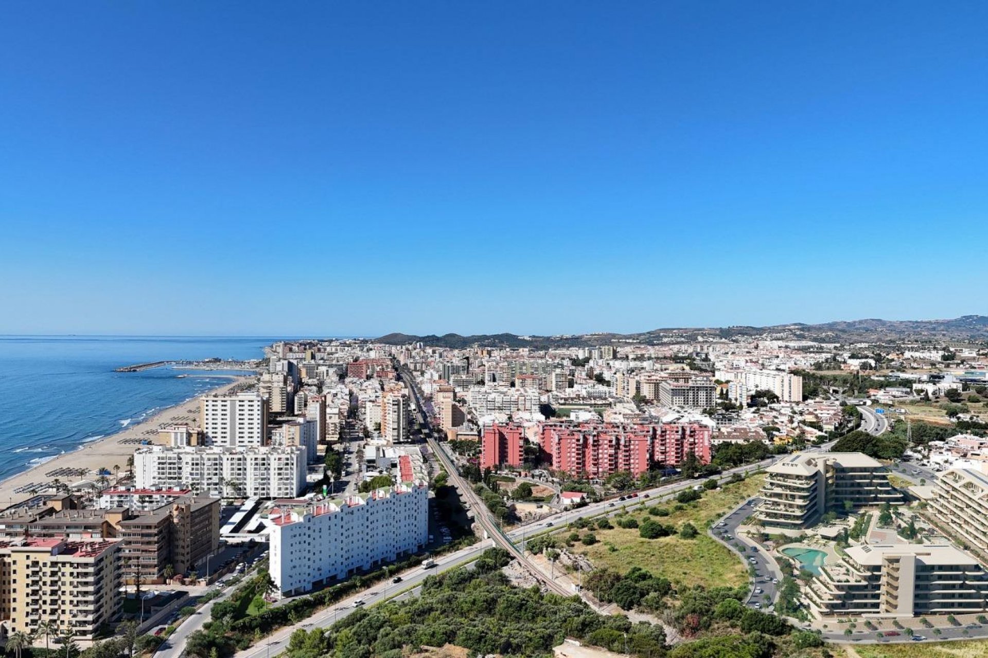 New Build - Apartment / flat -
Fuengirola - Los Boliches