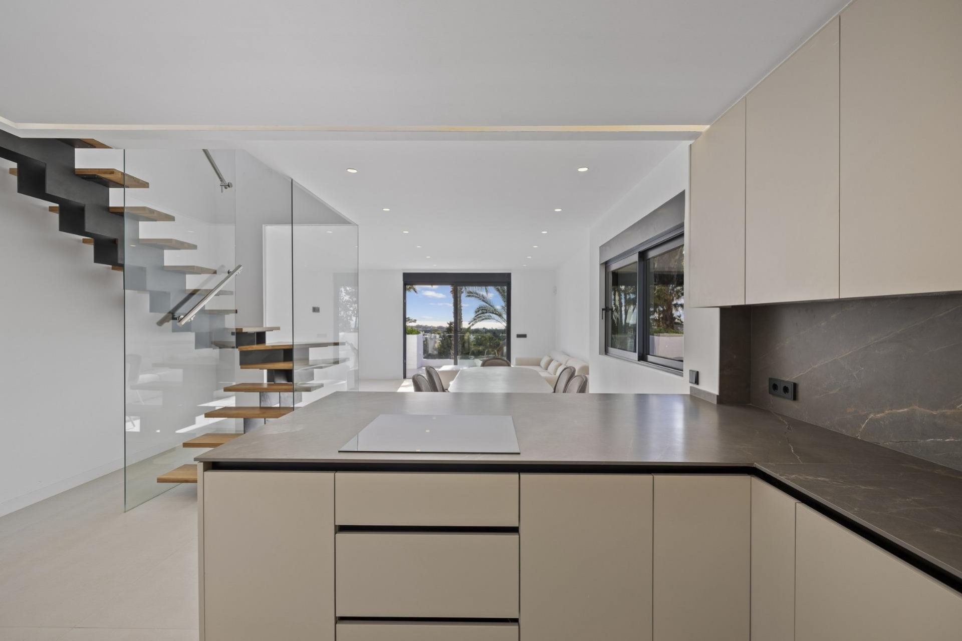 New Build - Penthouse -
Estepona - El Paraíso