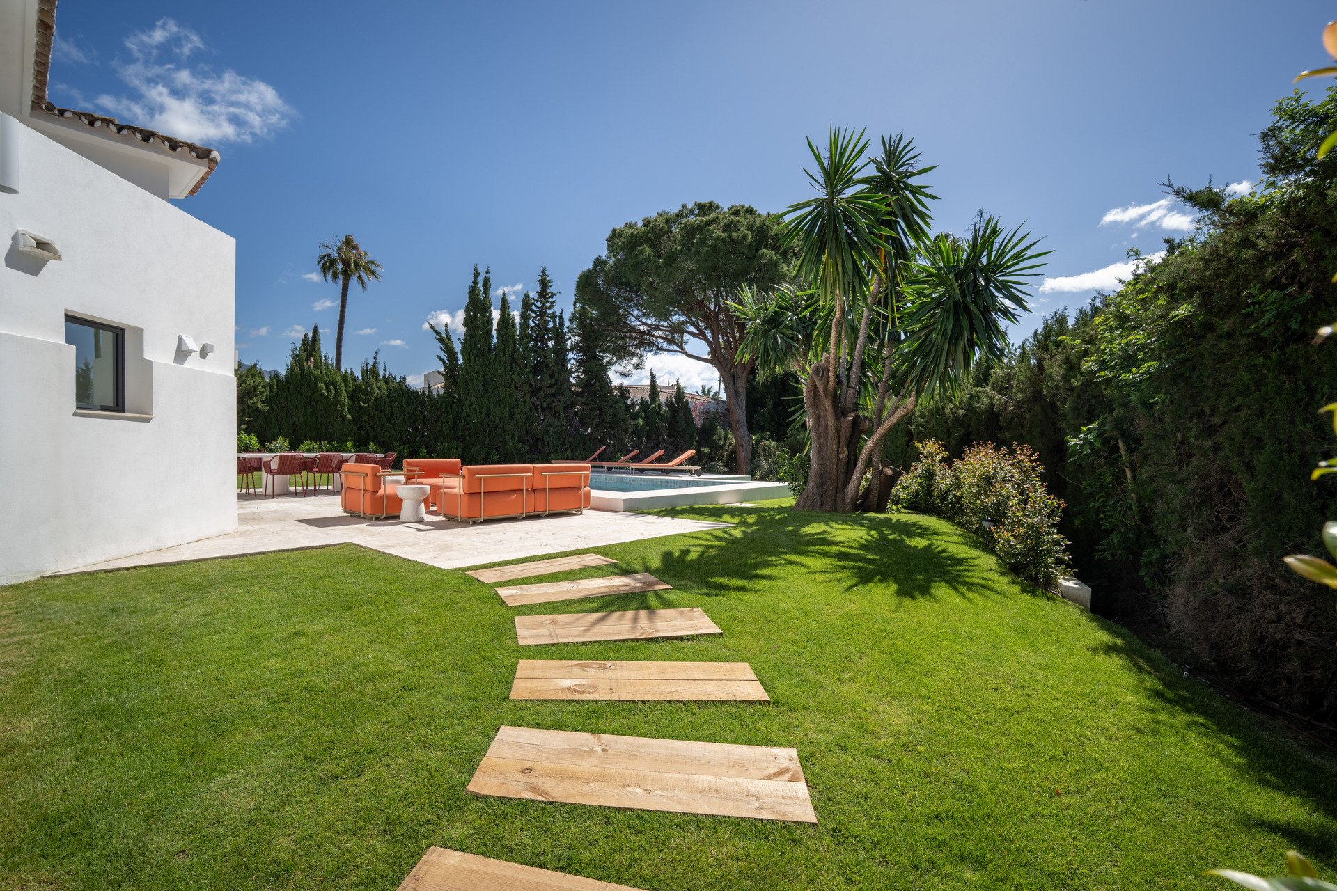 New Build - Villa -
Marbella