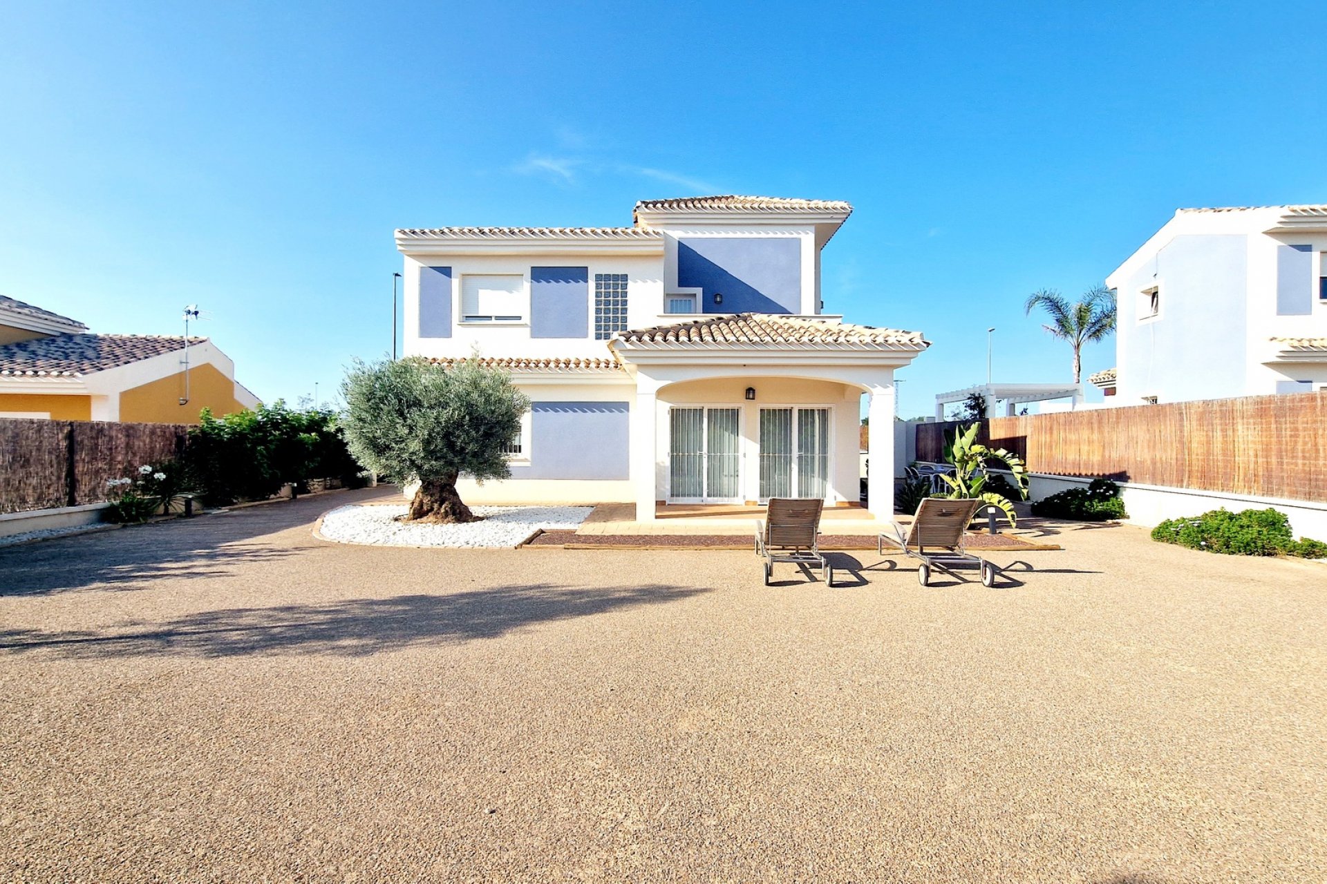 New Build - Villa -
Purias