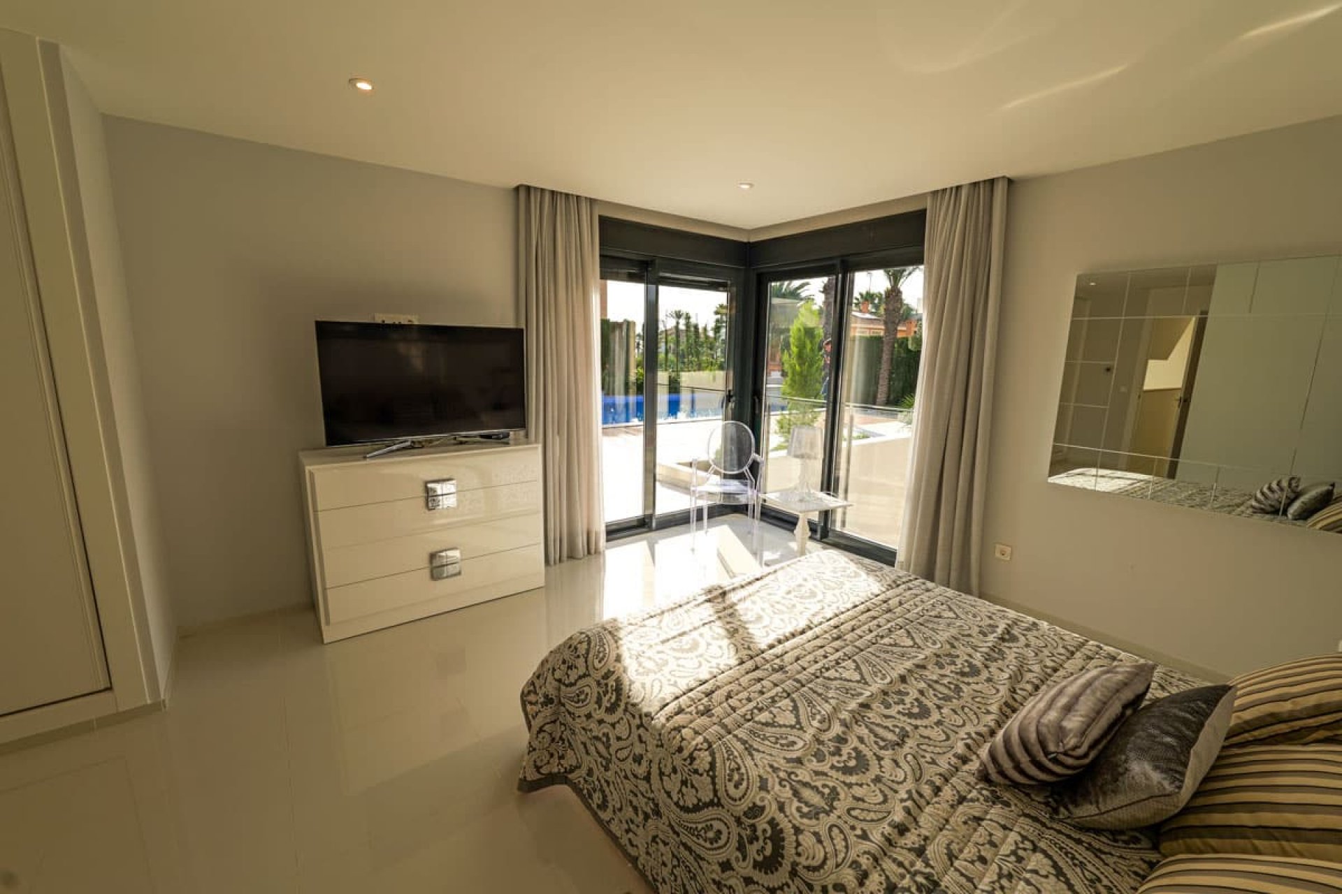 New Build - Villa -
Torrevieja