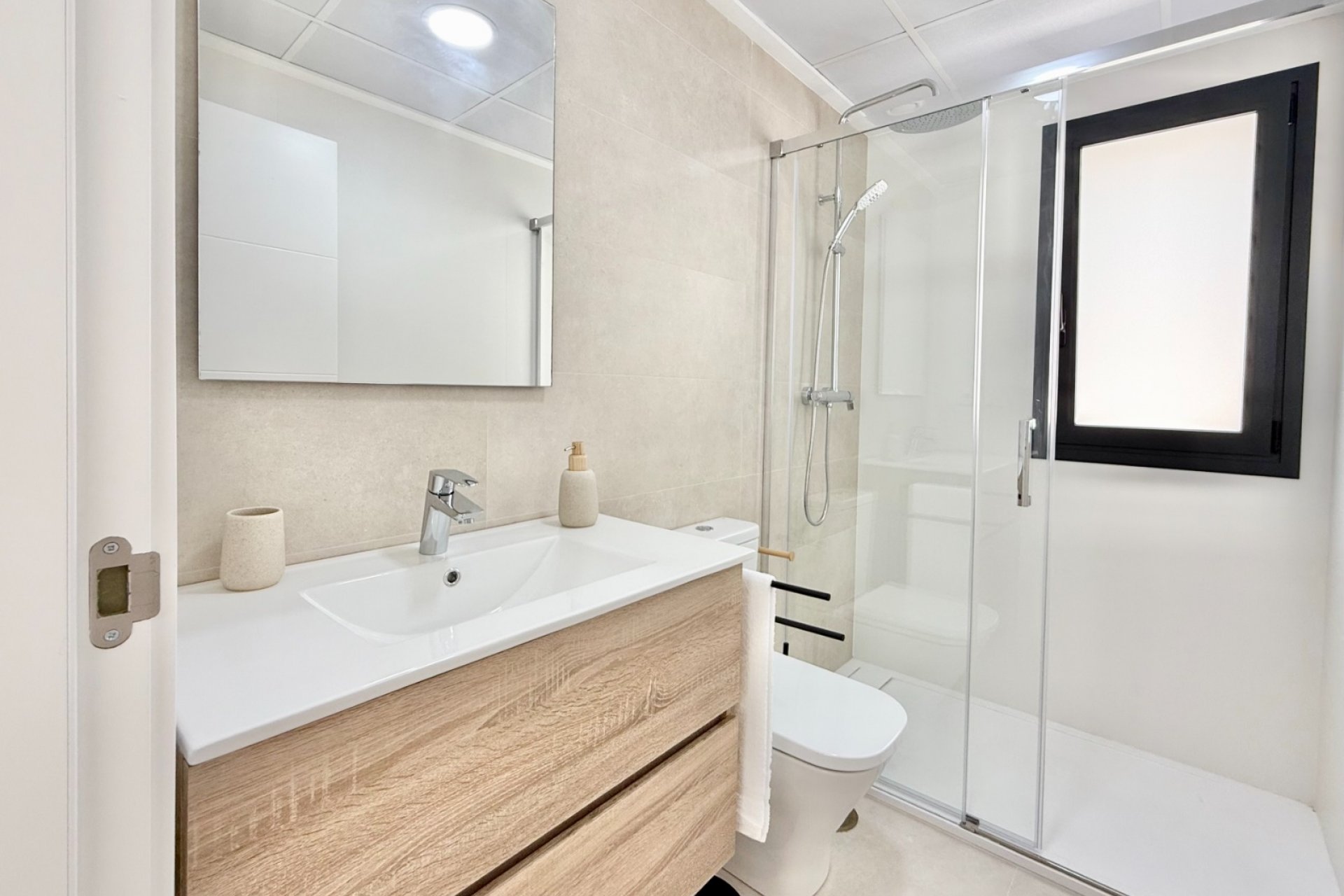 Nieuwbouw - Appartement -
Cox