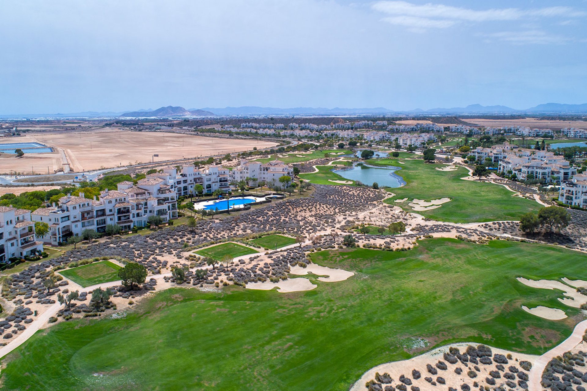 Nieuwbouw - Geschakelde woning -
Sucina