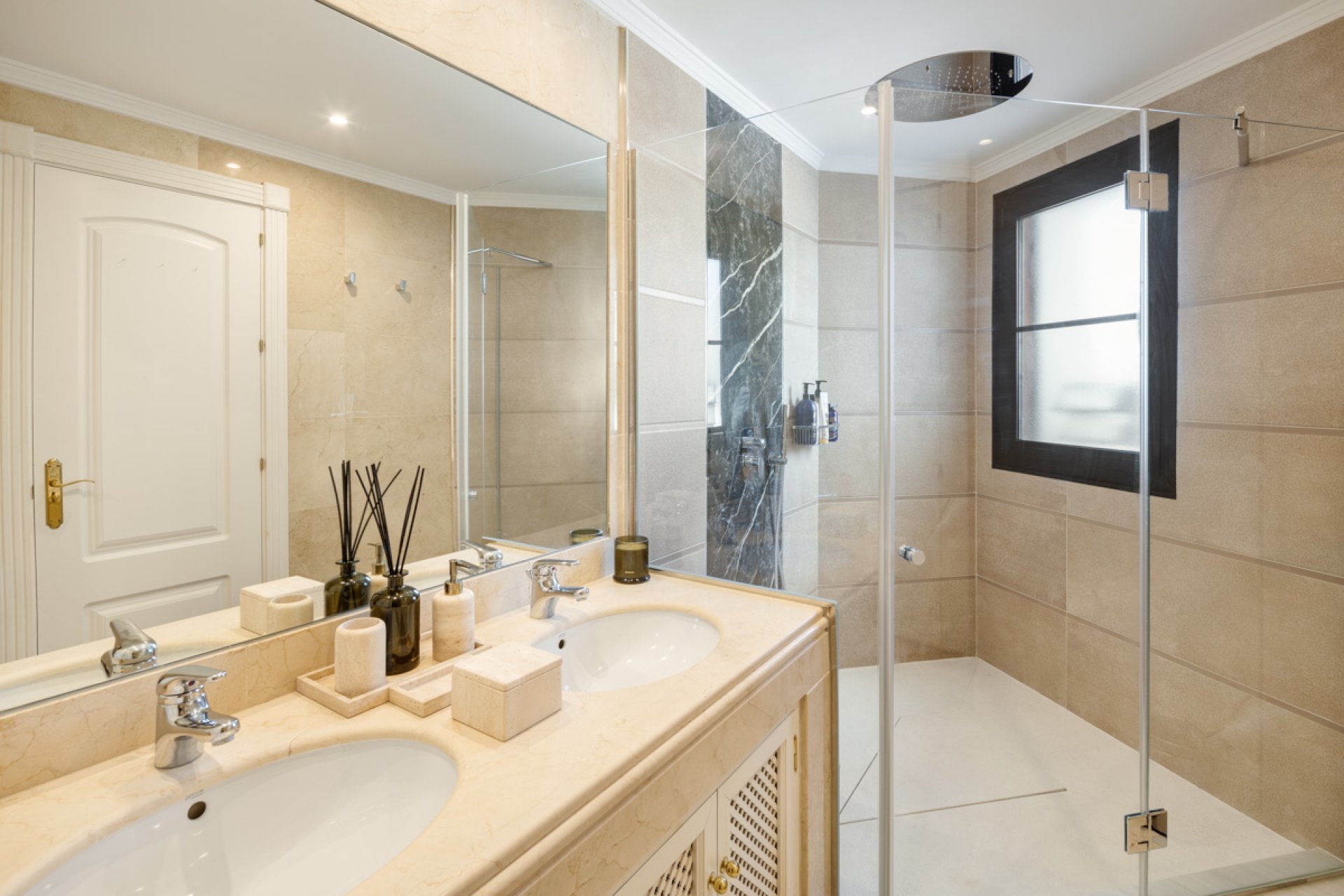 Nieuwbouw - Villa -
Benahavís