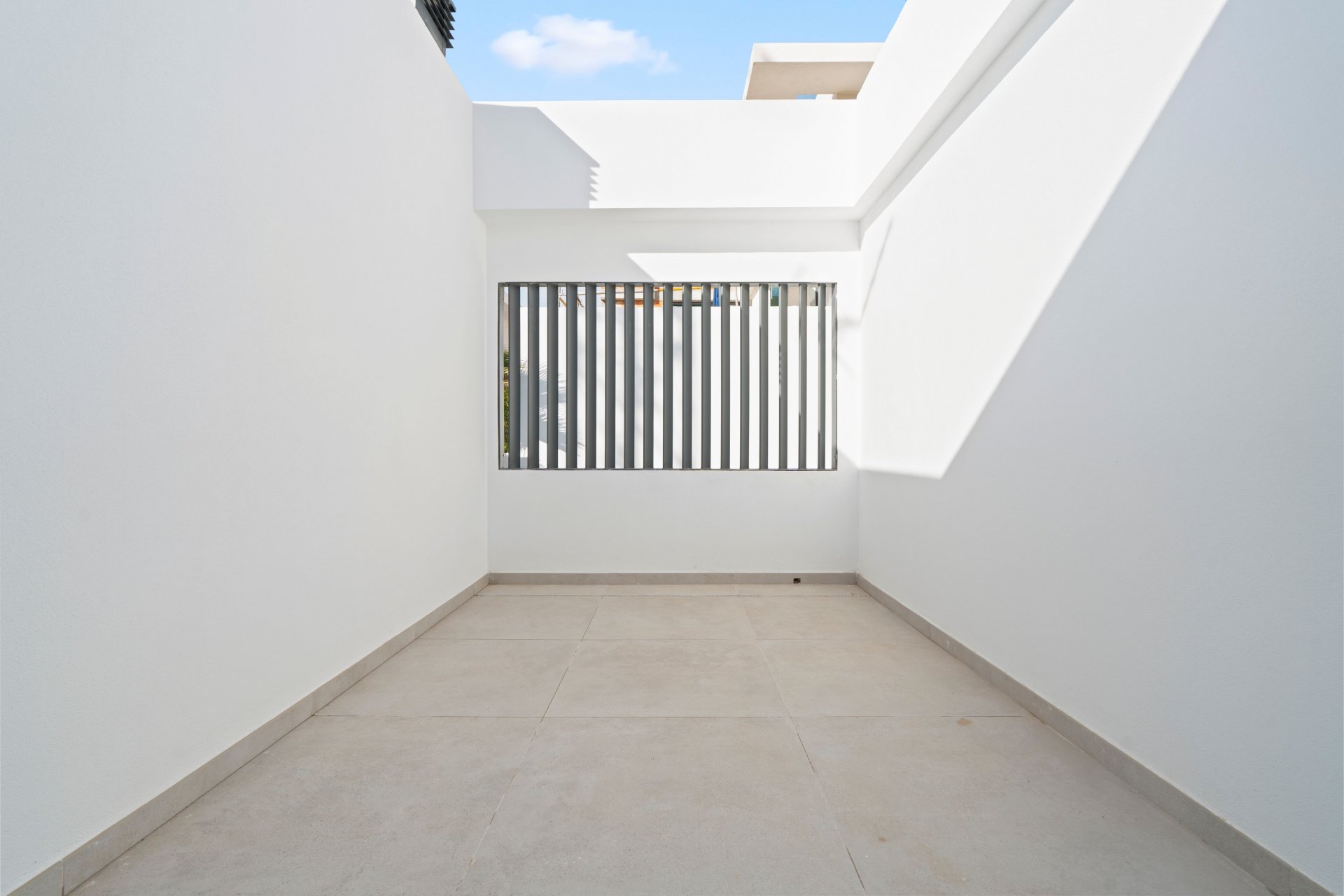 Nieuwbouw  - Villa -
Benidorm