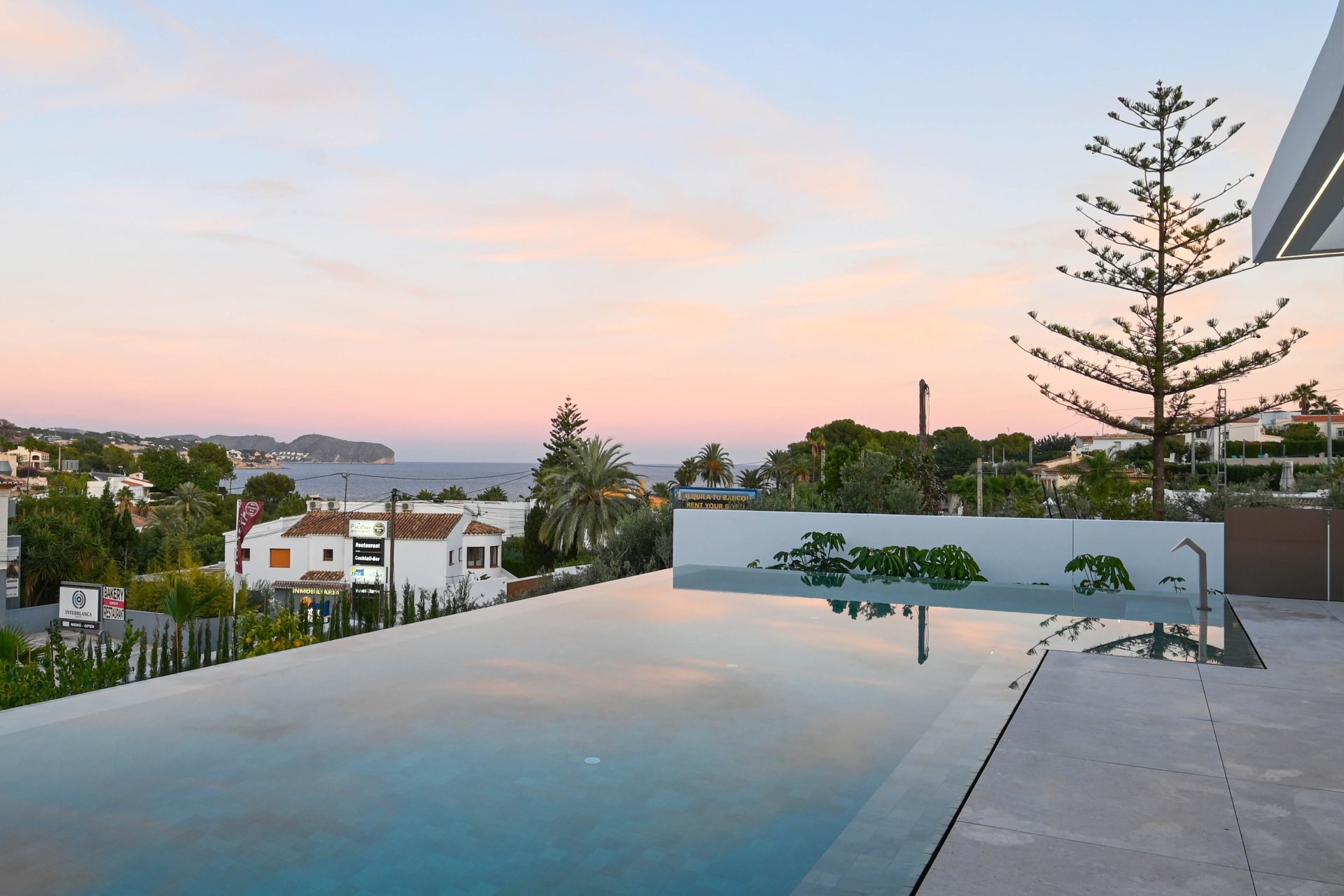 Nieuwbouw  - Villa -
Benissa