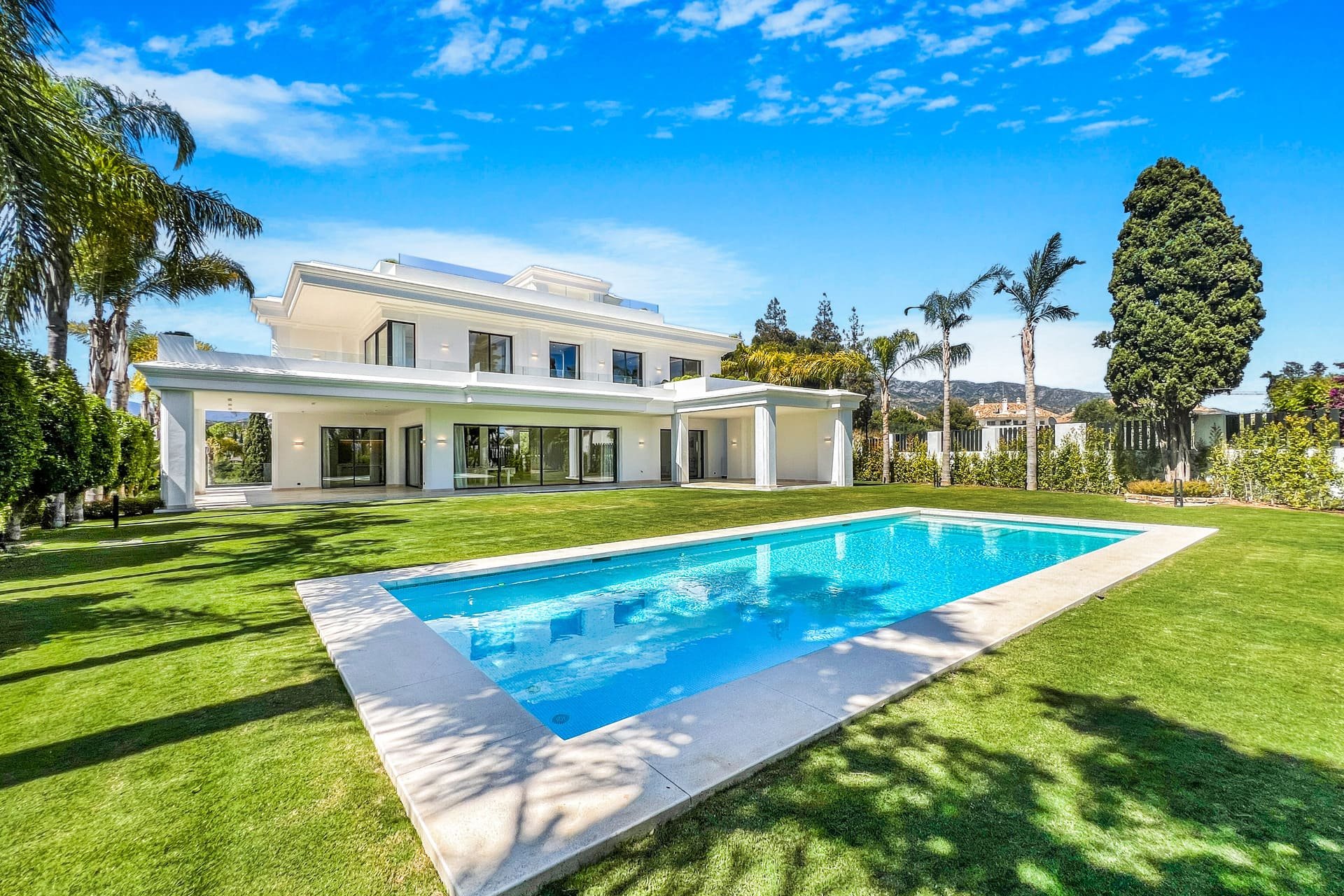 Nieuwbouw - Villa -
Marbella