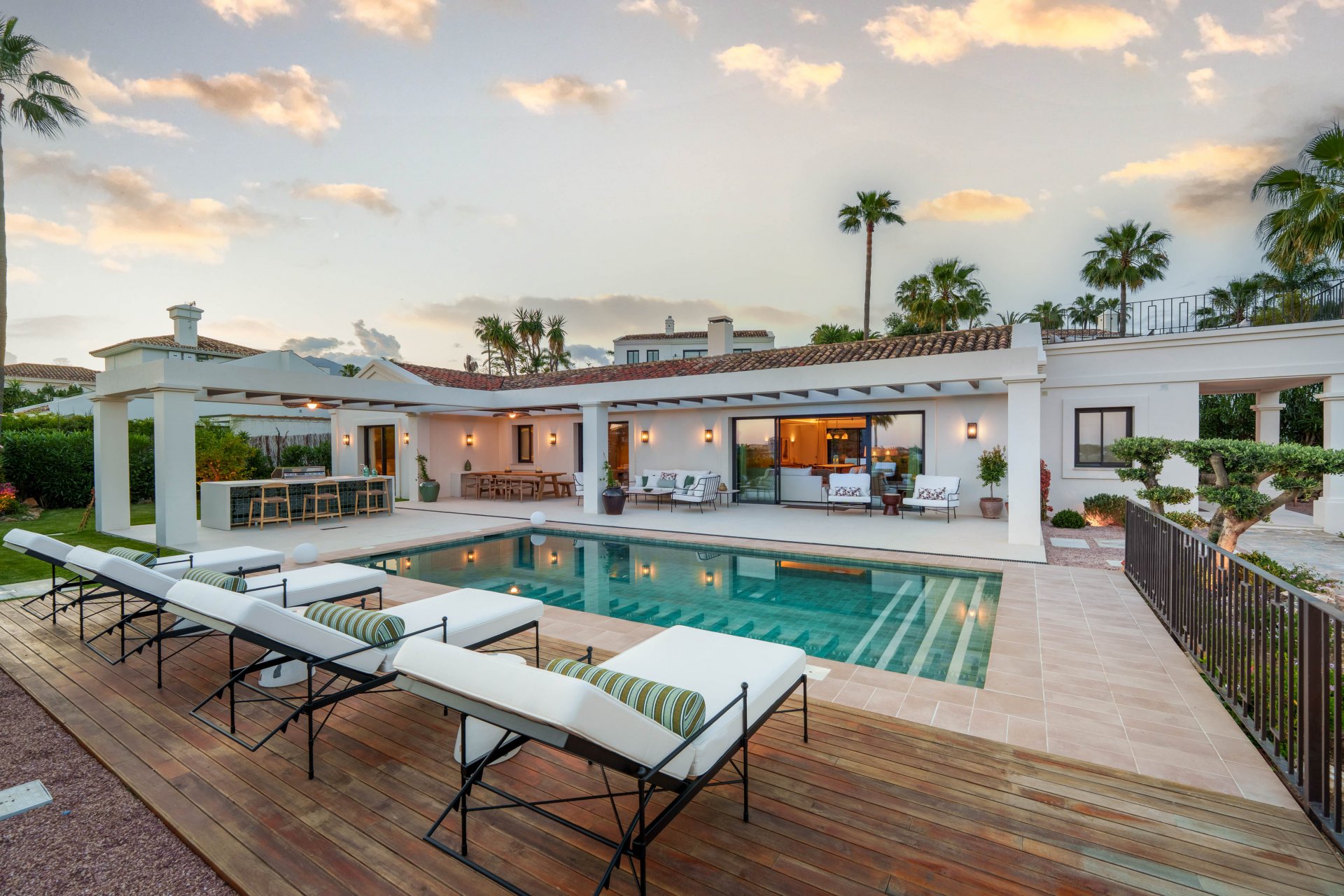 Nieuwbouw  - Villa -
Marbella