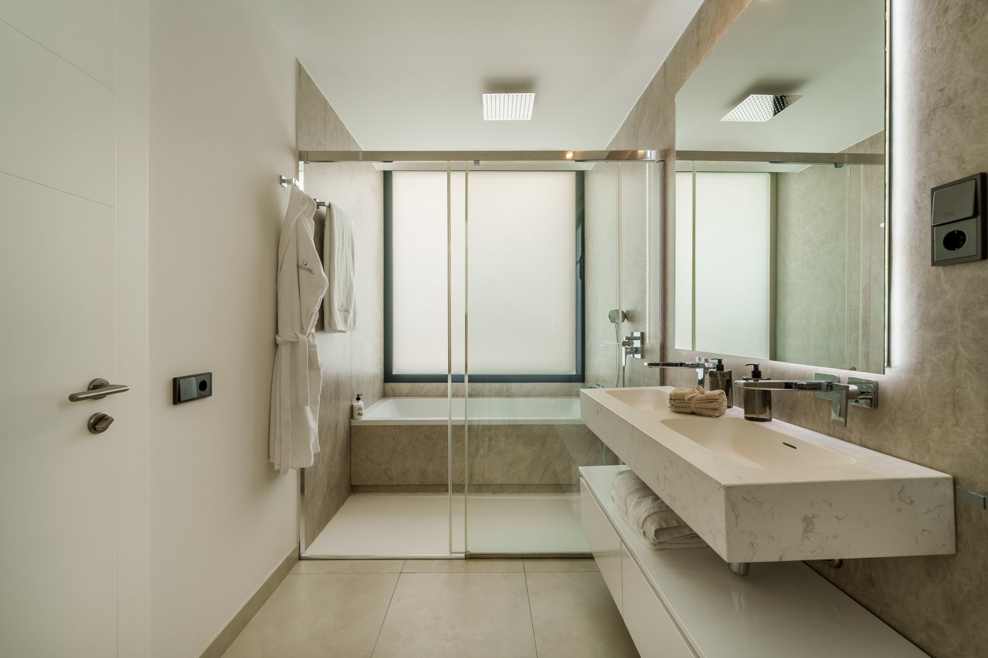 Nieuwbouw  - Villa -
Marbella