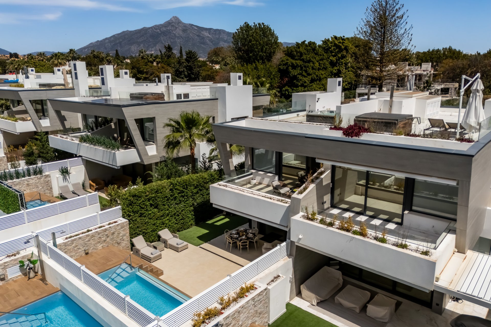 Nieuwbouw  - Villa -
Marbella