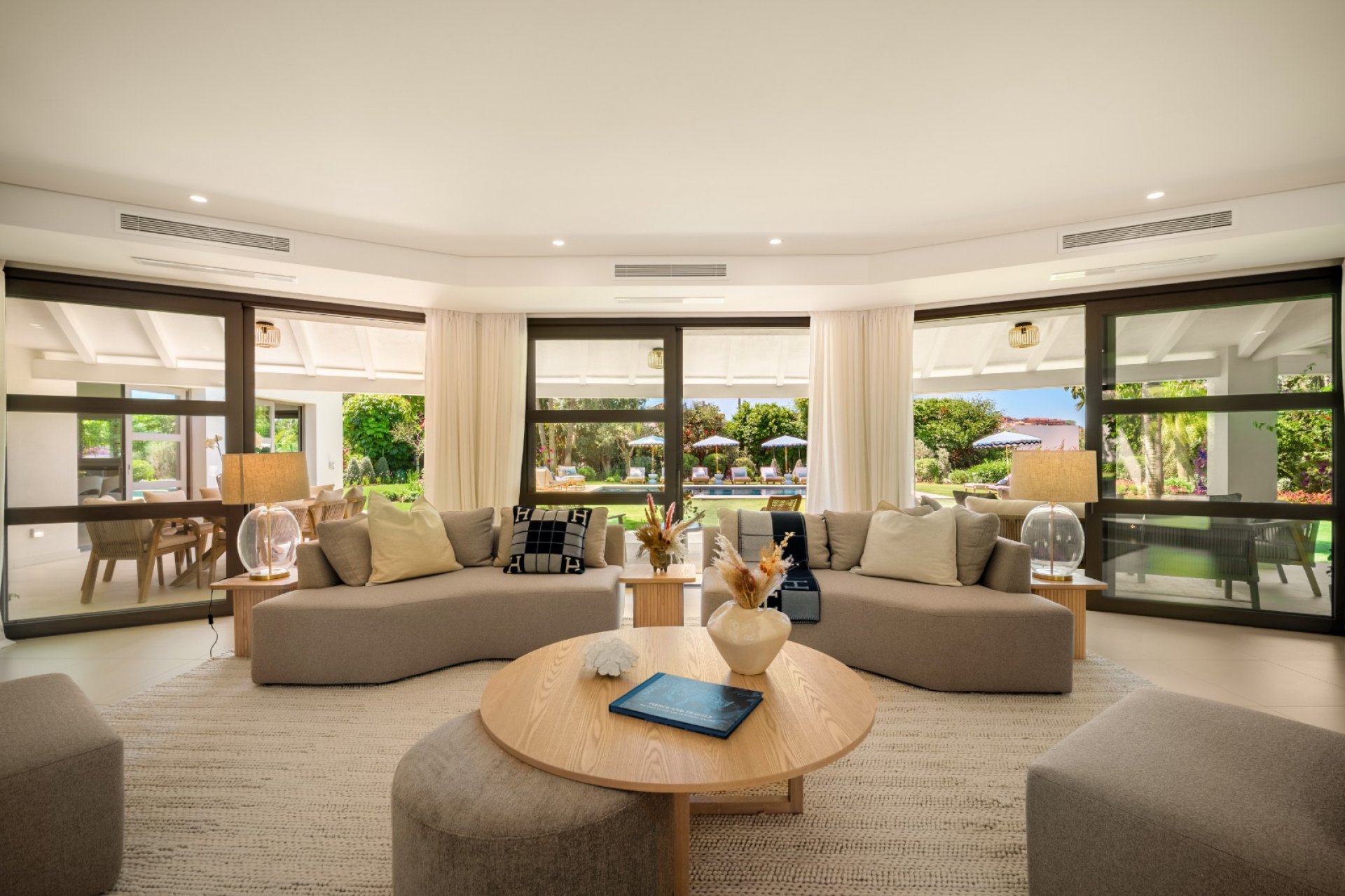 Nieuwbouw  - Villa -
Marbella