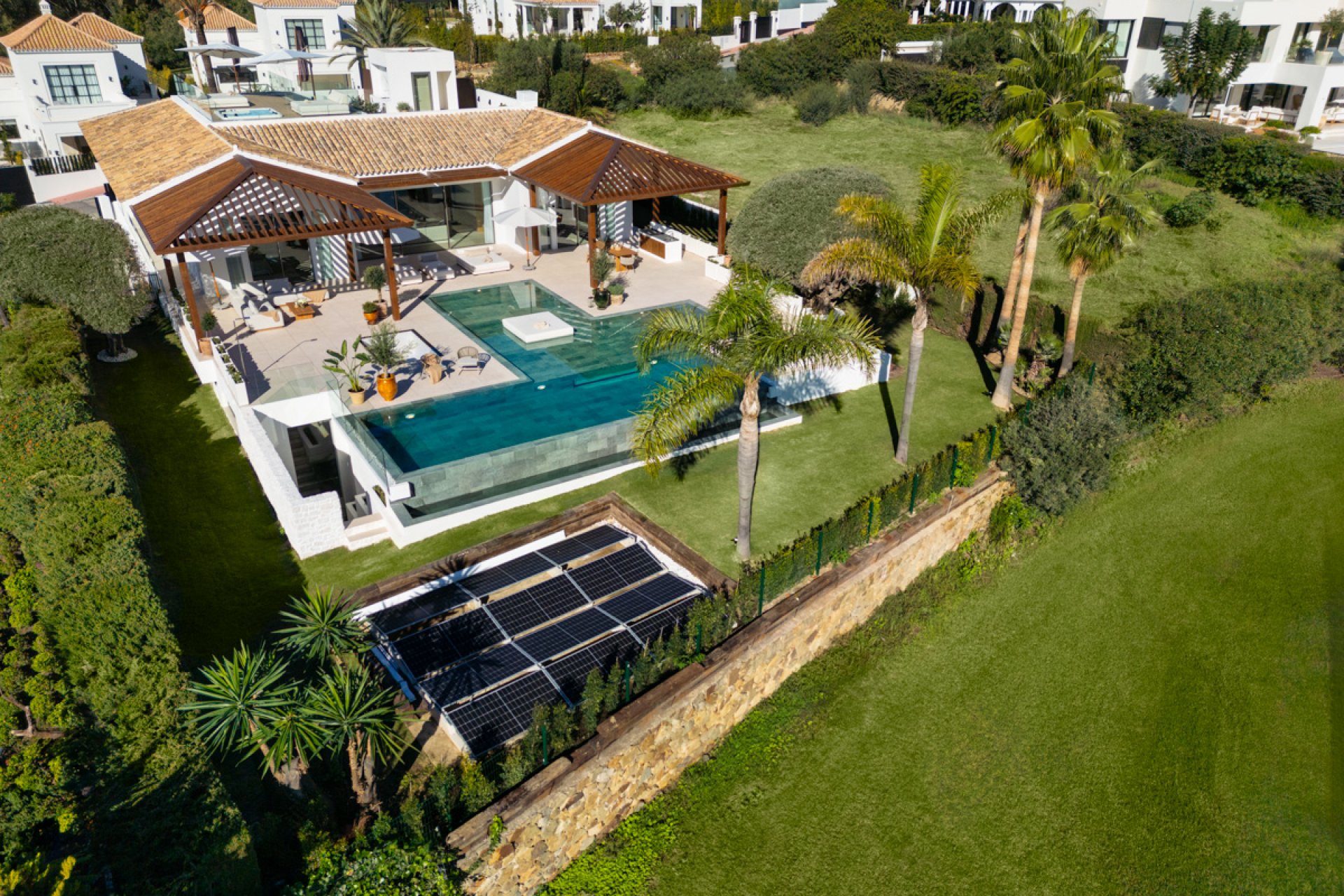 Nieuwbouw  - Villa -
Marbella