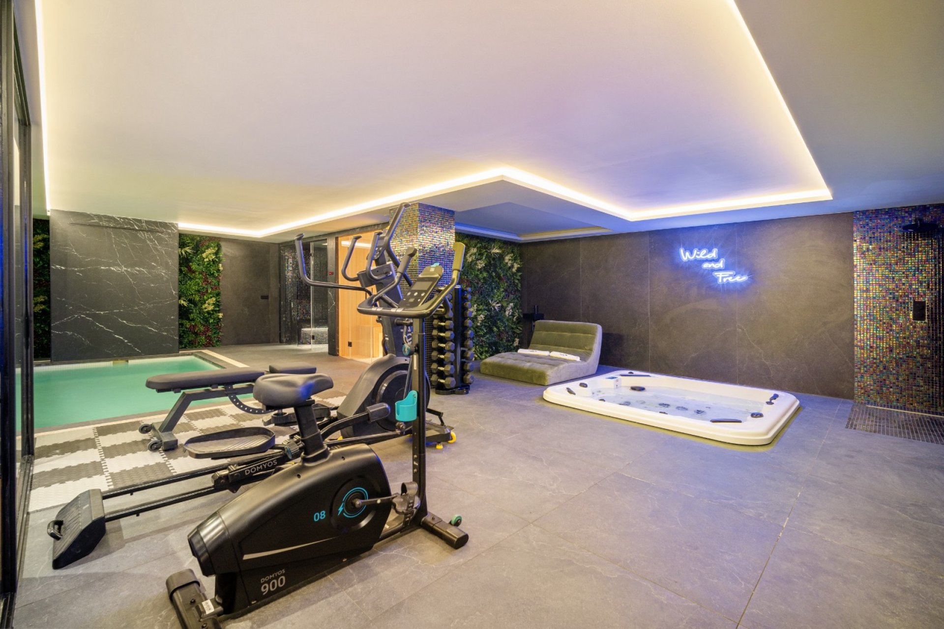 Nieuwbouw  - Villa -
Marbella