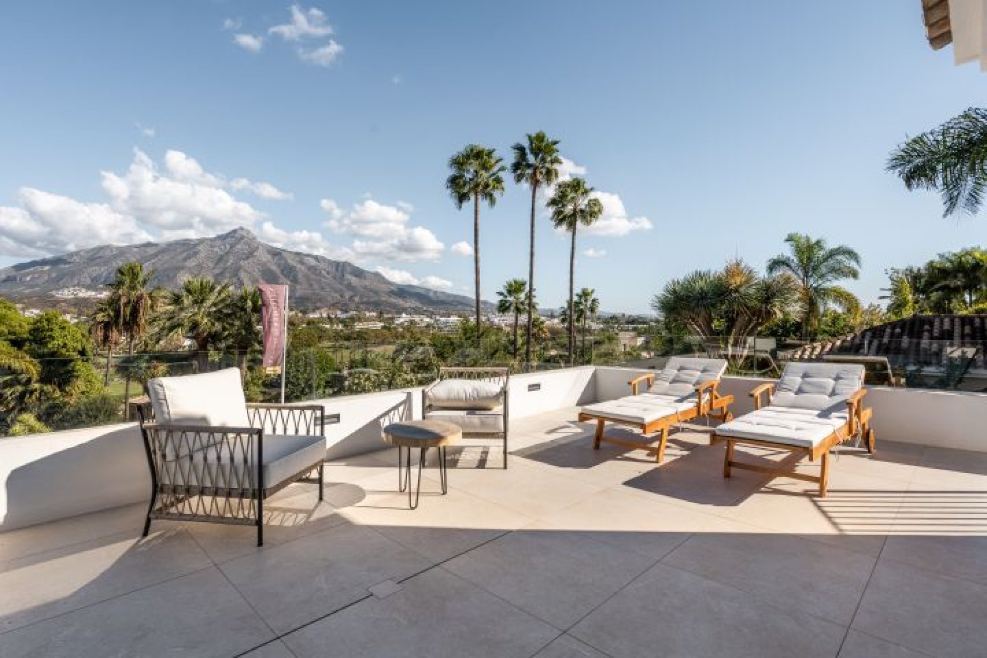 Nieuwbouw  - Villa -
Marbella