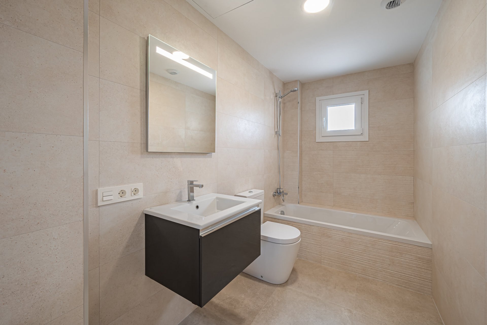 Nieuwbouw  - Villa -
Viñuela