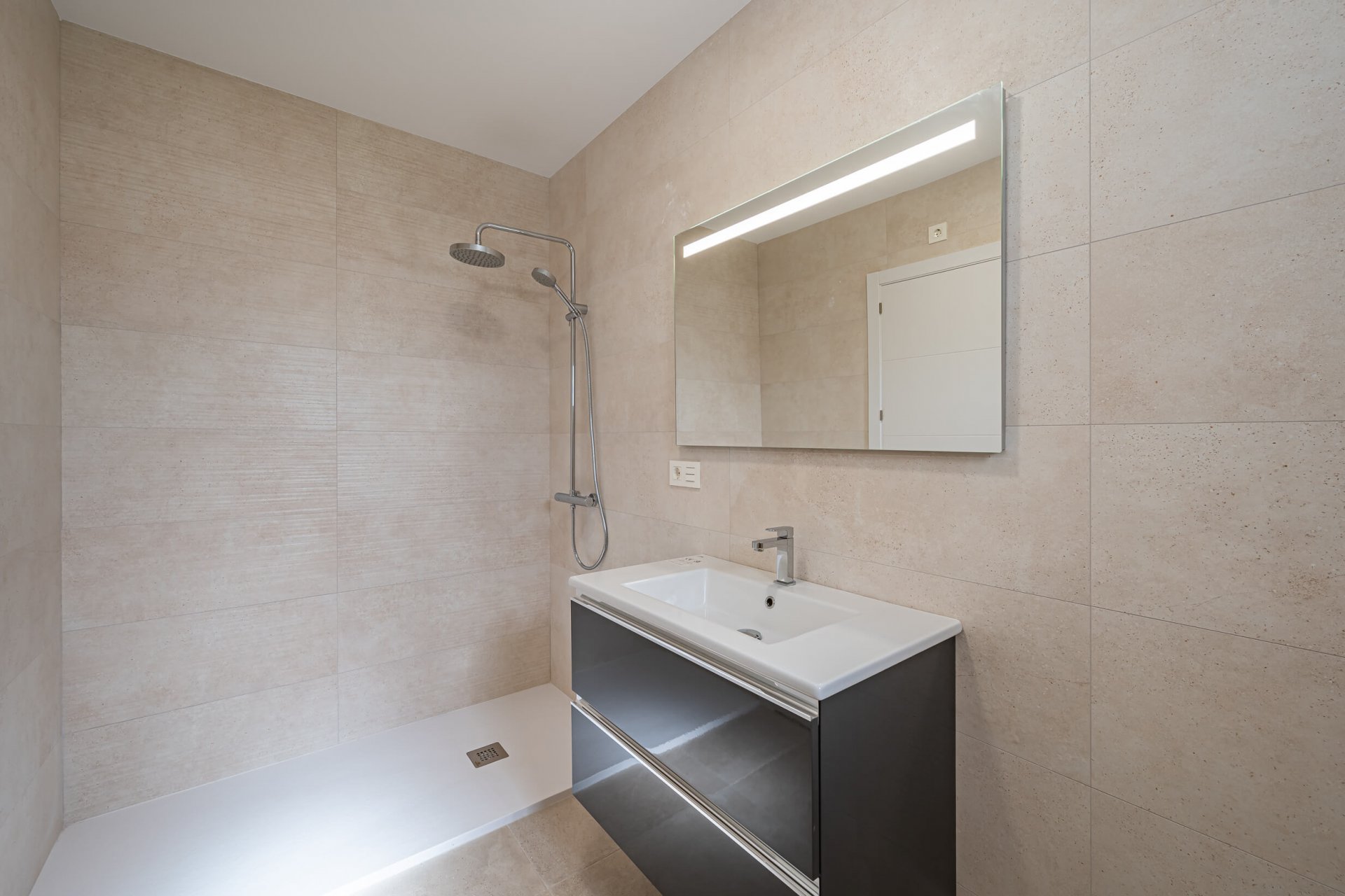 Nieuwbouw - Villa -
Viñuela