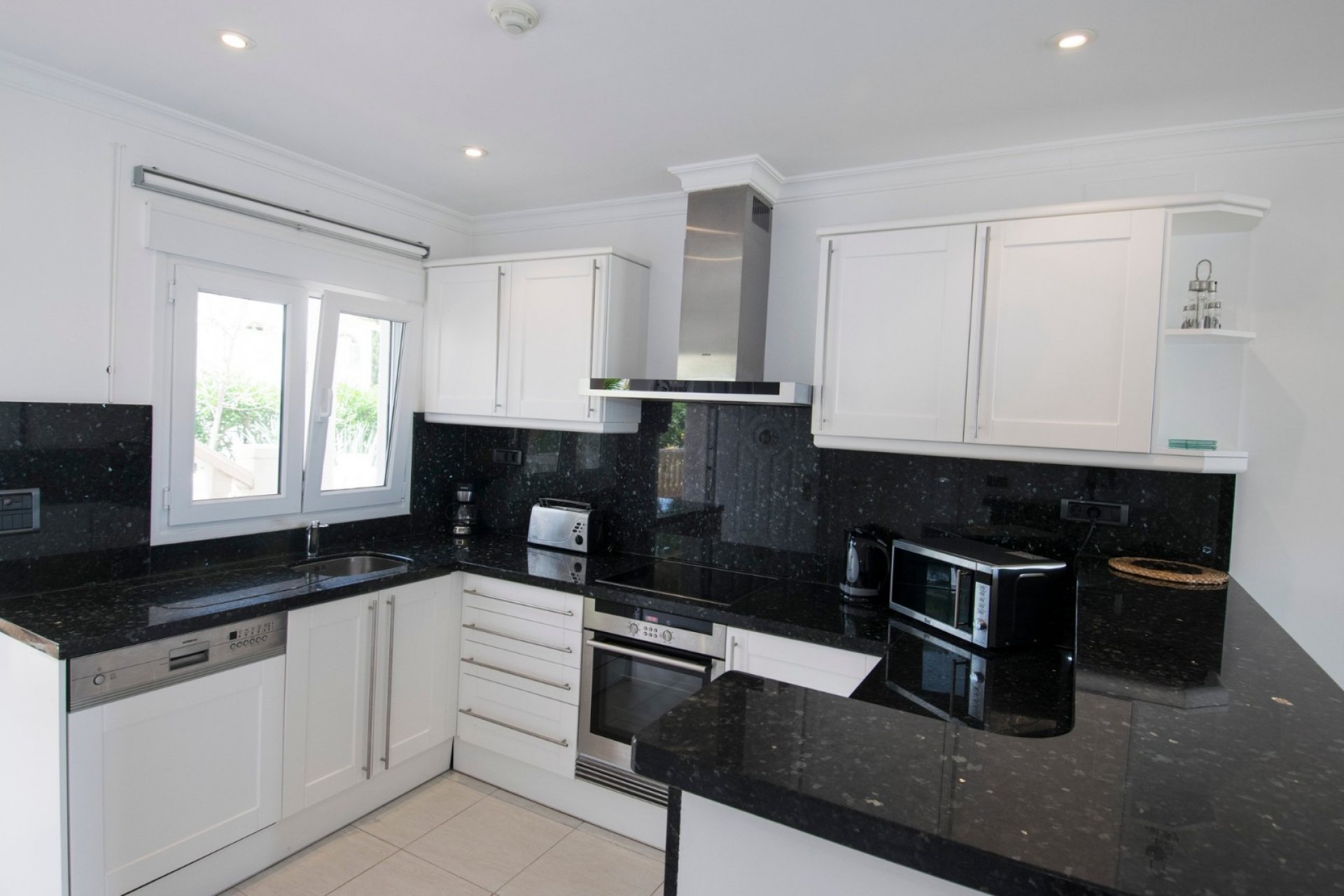 Resale - Apartment / flat -
Benissa - La Fustera