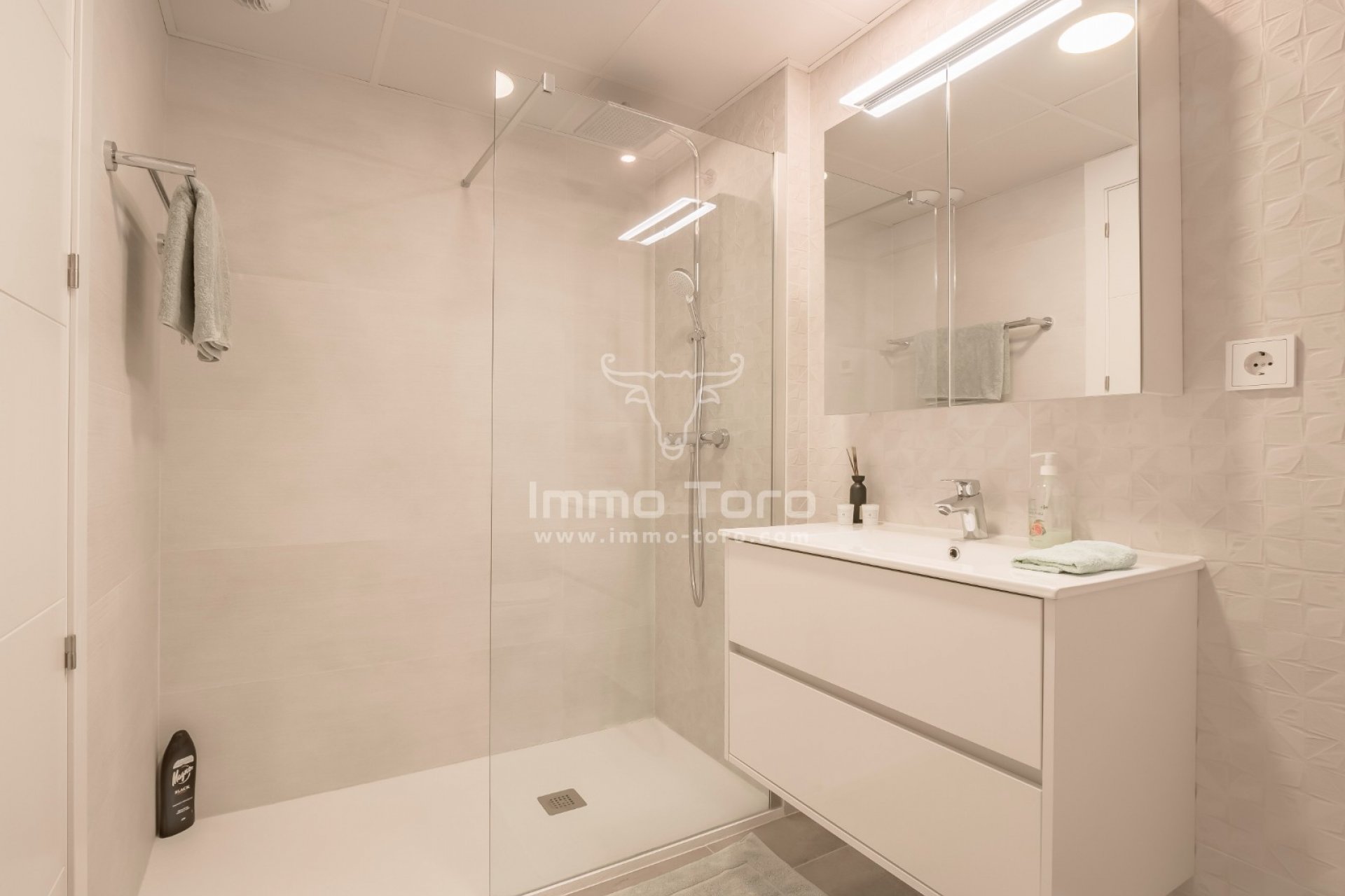 Resale - Apartment / flat -
Finestrat - Seascape resort