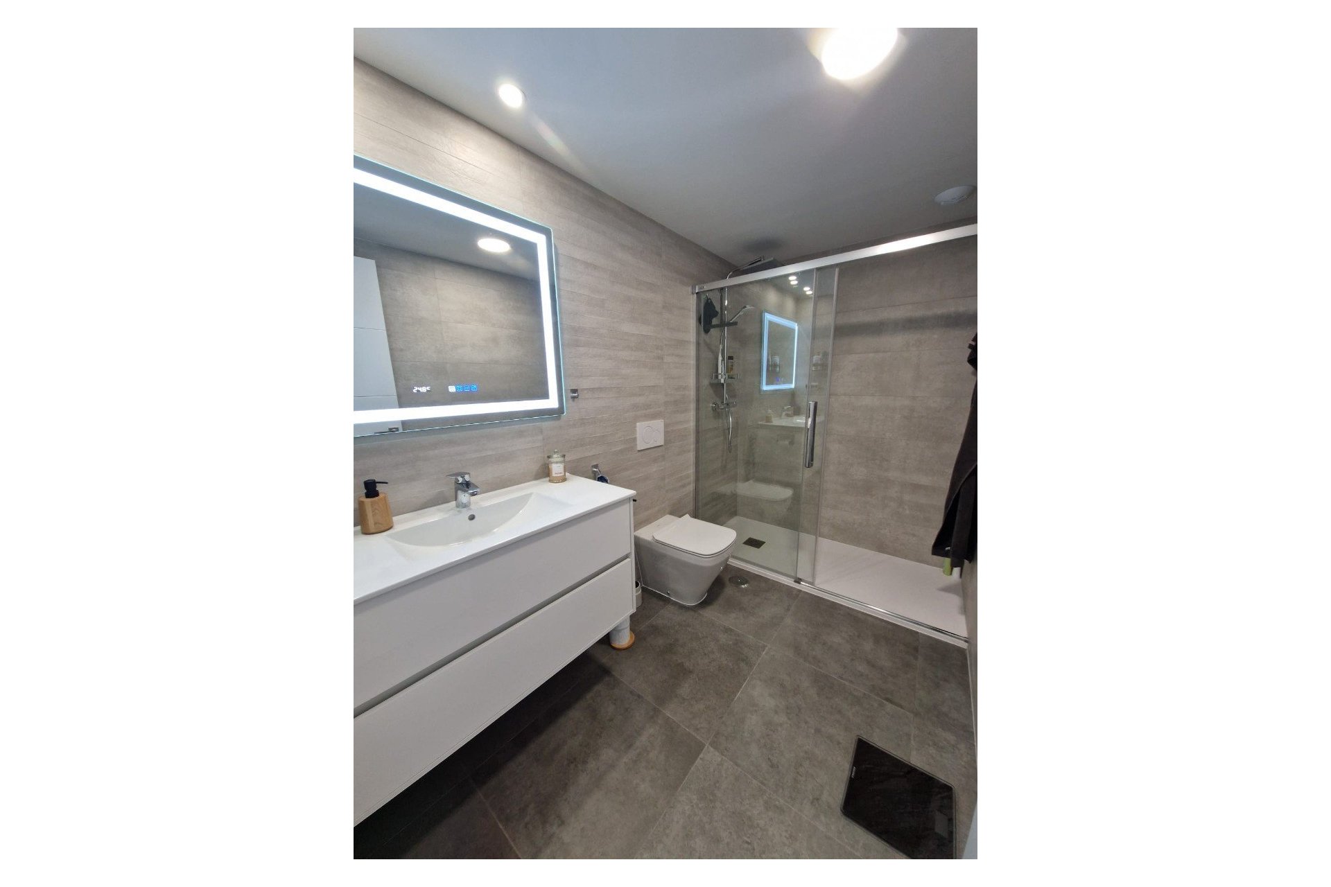 Resale - Apartment / flat -
Finestrat - Seascape resort