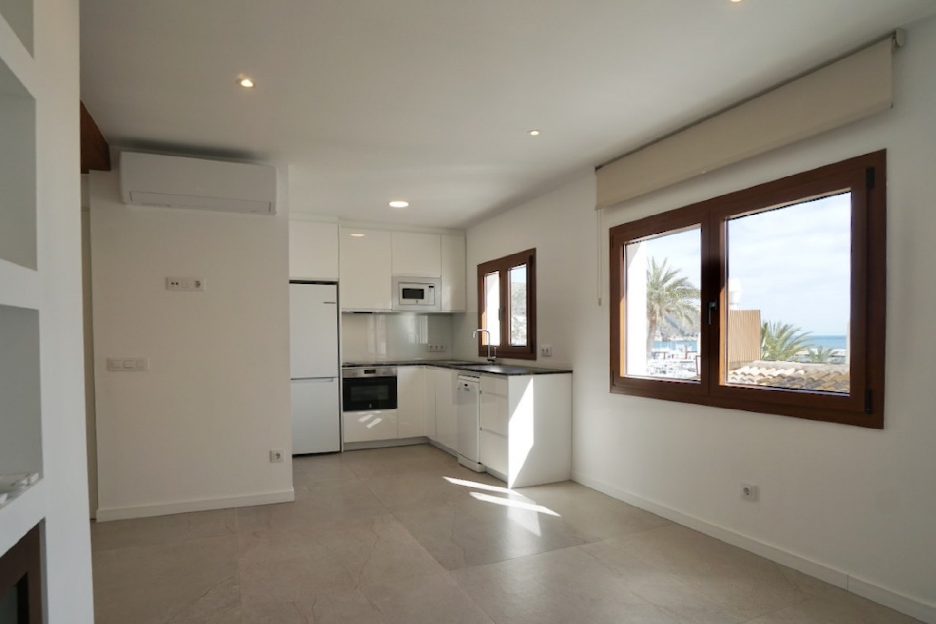 Resale - Apartment / flat -
Moraira - Moraira Centre